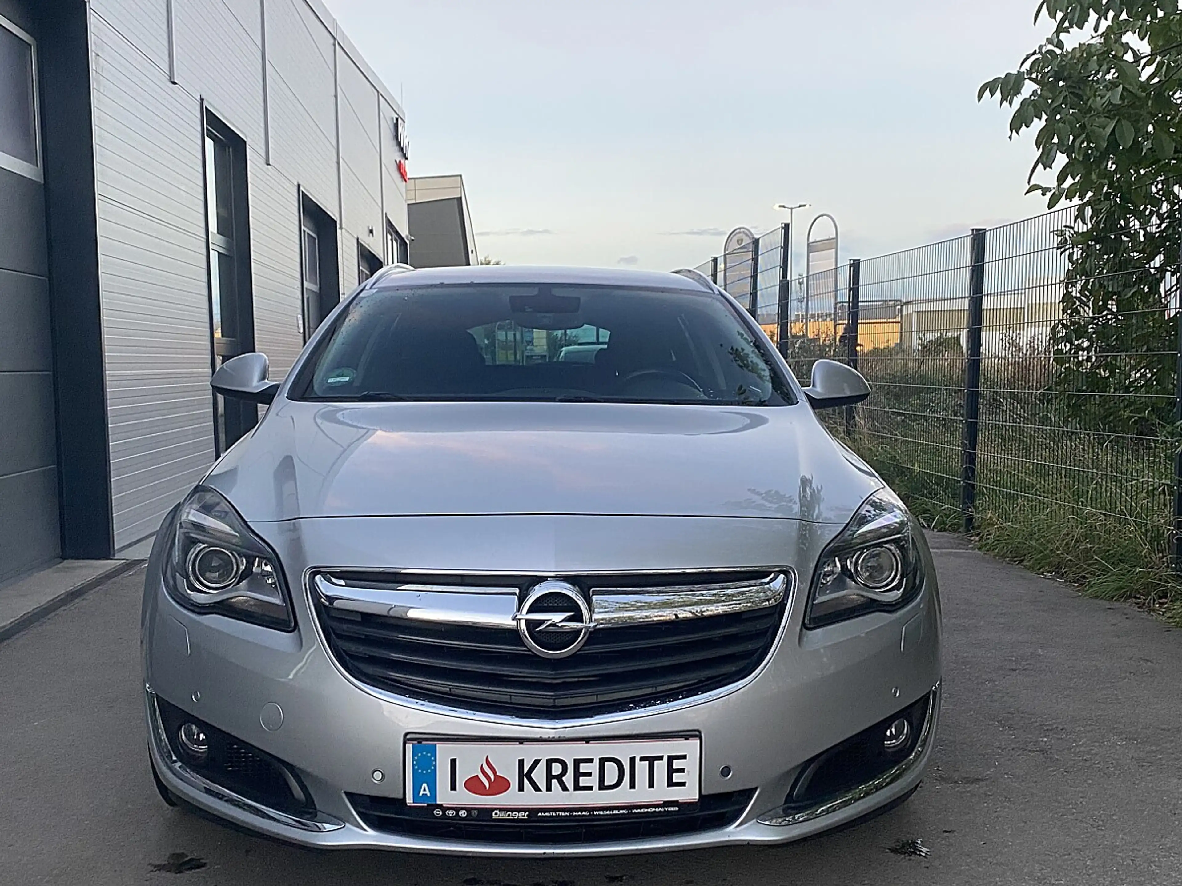 Opel Insignia 1,6 CDTI Sport**Automatik**Pickerl bis 03.2027** — photo 2