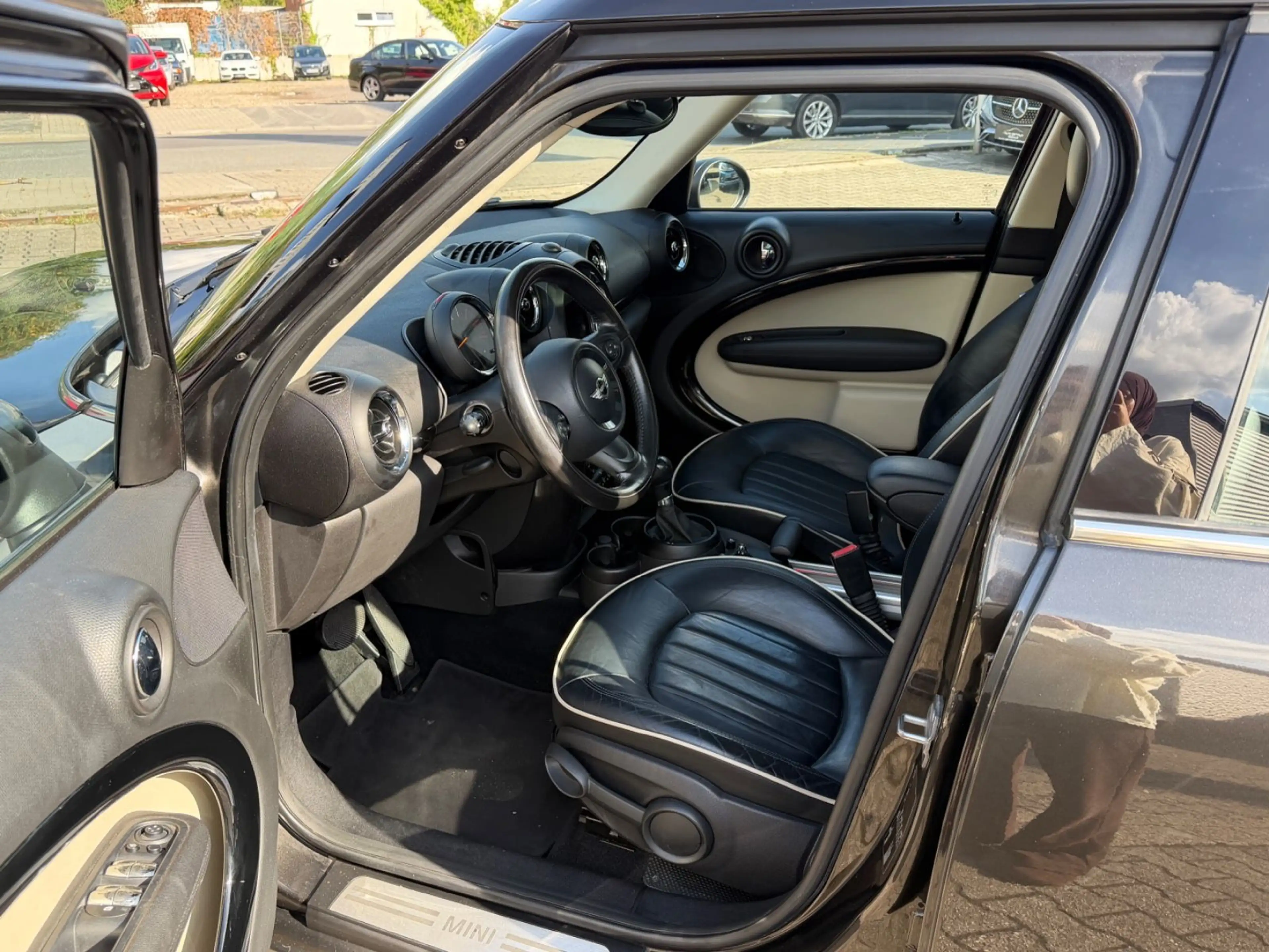 MINI Cooper D Countryman Cooper D Countryman Pano Leder Navi Automatik — photo 7