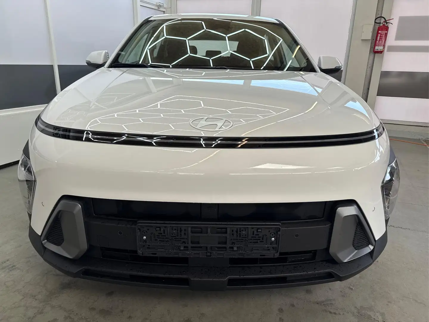 Hyundai KONA STYLE PLUS DCT ACC SHZ NAVI RFK Smart Key 1.6 N... Weiß - 2