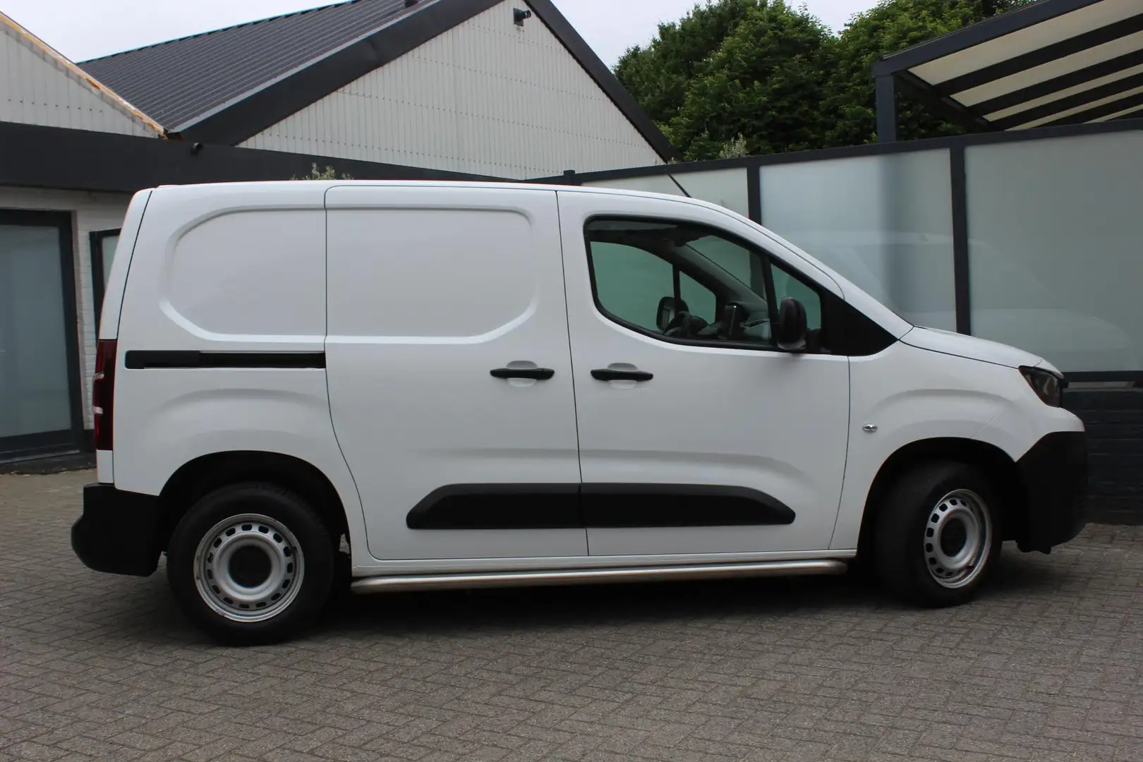 Peugeot Partner 1.5 BlueHDI Premium Airco, Navi/Carplay, Schuifdeu - 2
