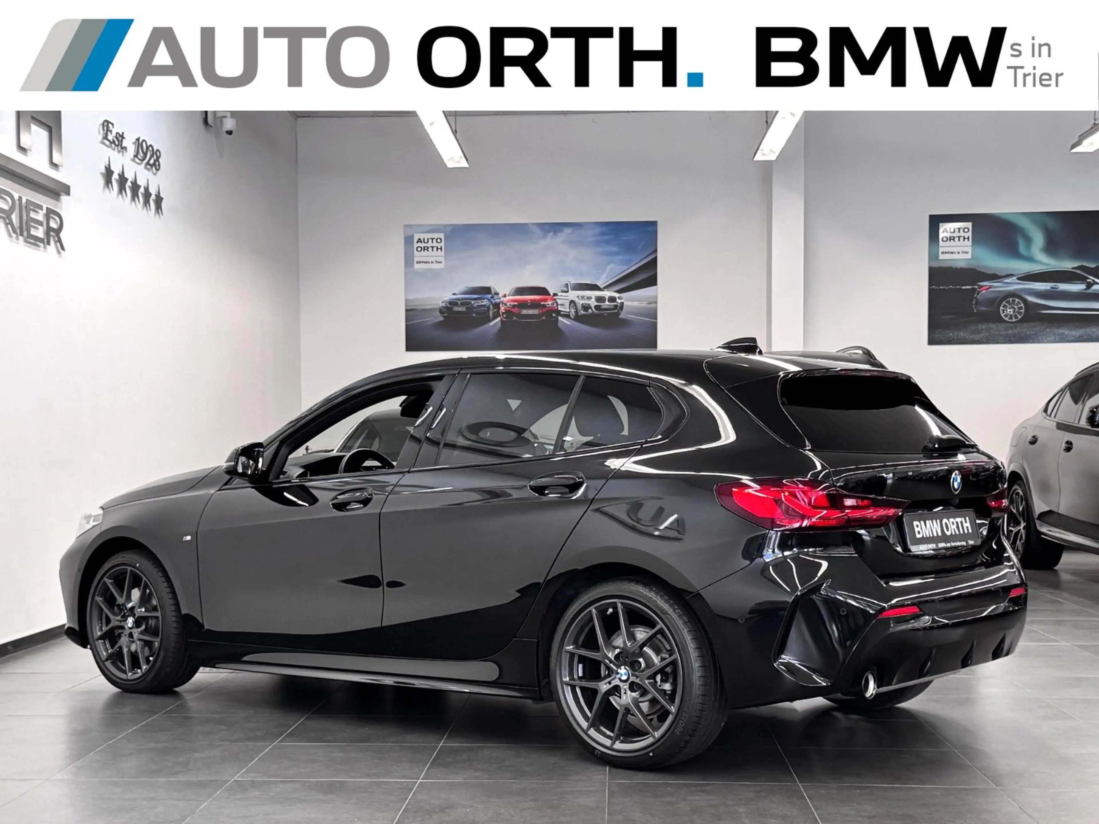 BMW 118 i AUTOM. M-SPORT LC-PROF HEAD-UP KAMERA HIFI — photo 4