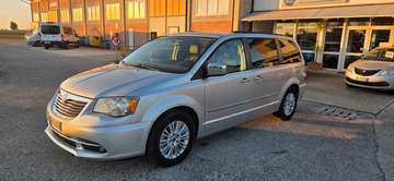 Voyager 2.8L Platinum 163cv auto SOLO 35.000KM