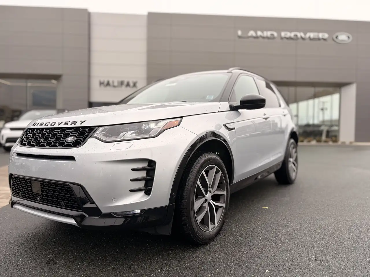 2025 Land Rover Discovery Sport