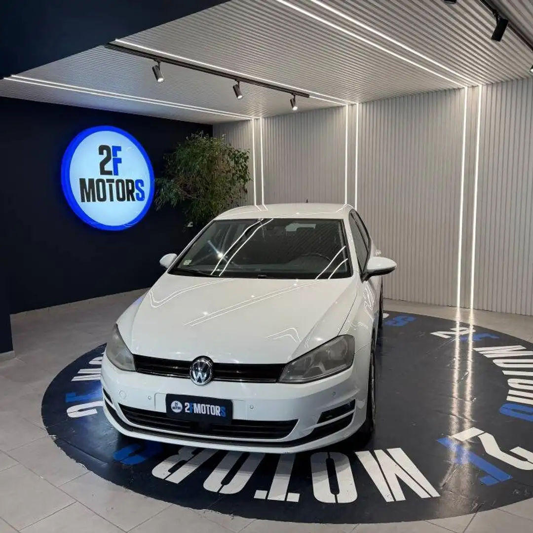 Volkswagen Golf 1.6 tdi  Comfortline 110cv 5p Weiß - 2