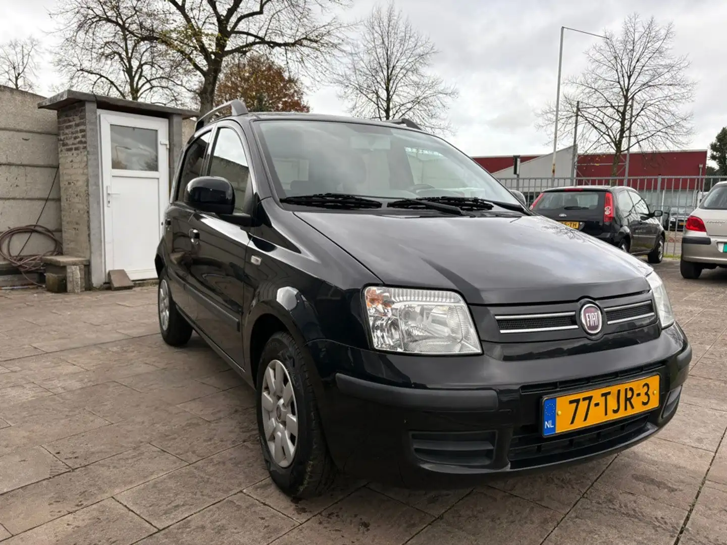 Fiat Panda 1.2 Edizione Cool met 13 maanden APK Zwart - 1
