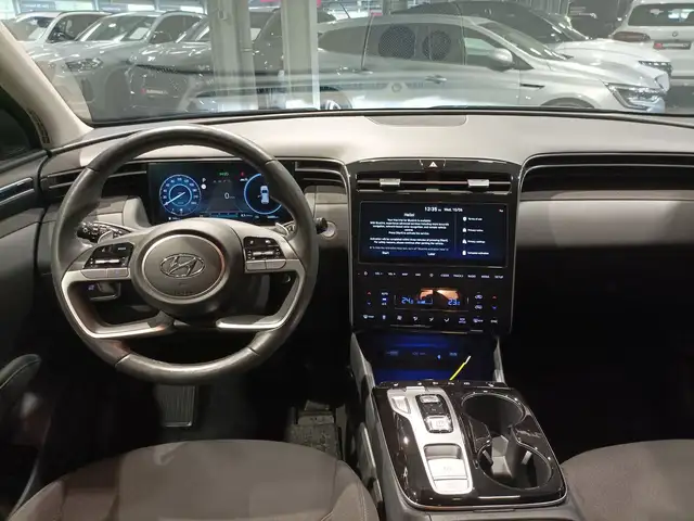Hyundai Tucson view 9