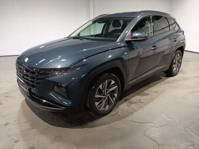 Hyundai Tucson view 3