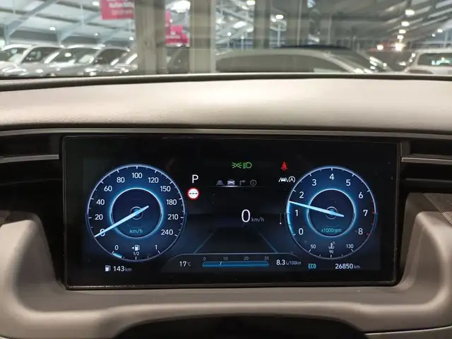Hyundai Tucson view 7