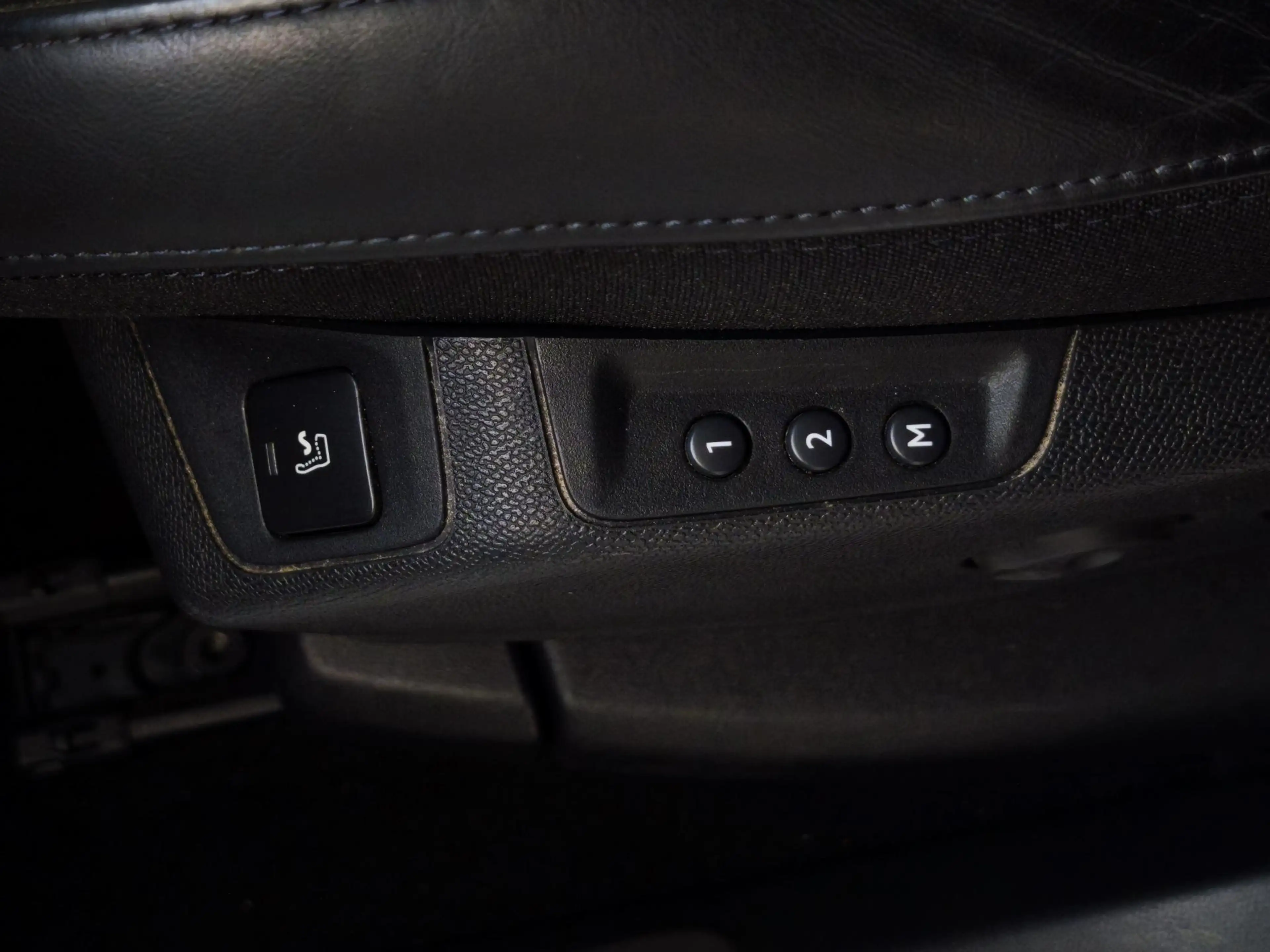 Peugeot 5008 1.6 e-THP GT-Line 7-Pers | Leder | Schuifdak | 360 — photo 22