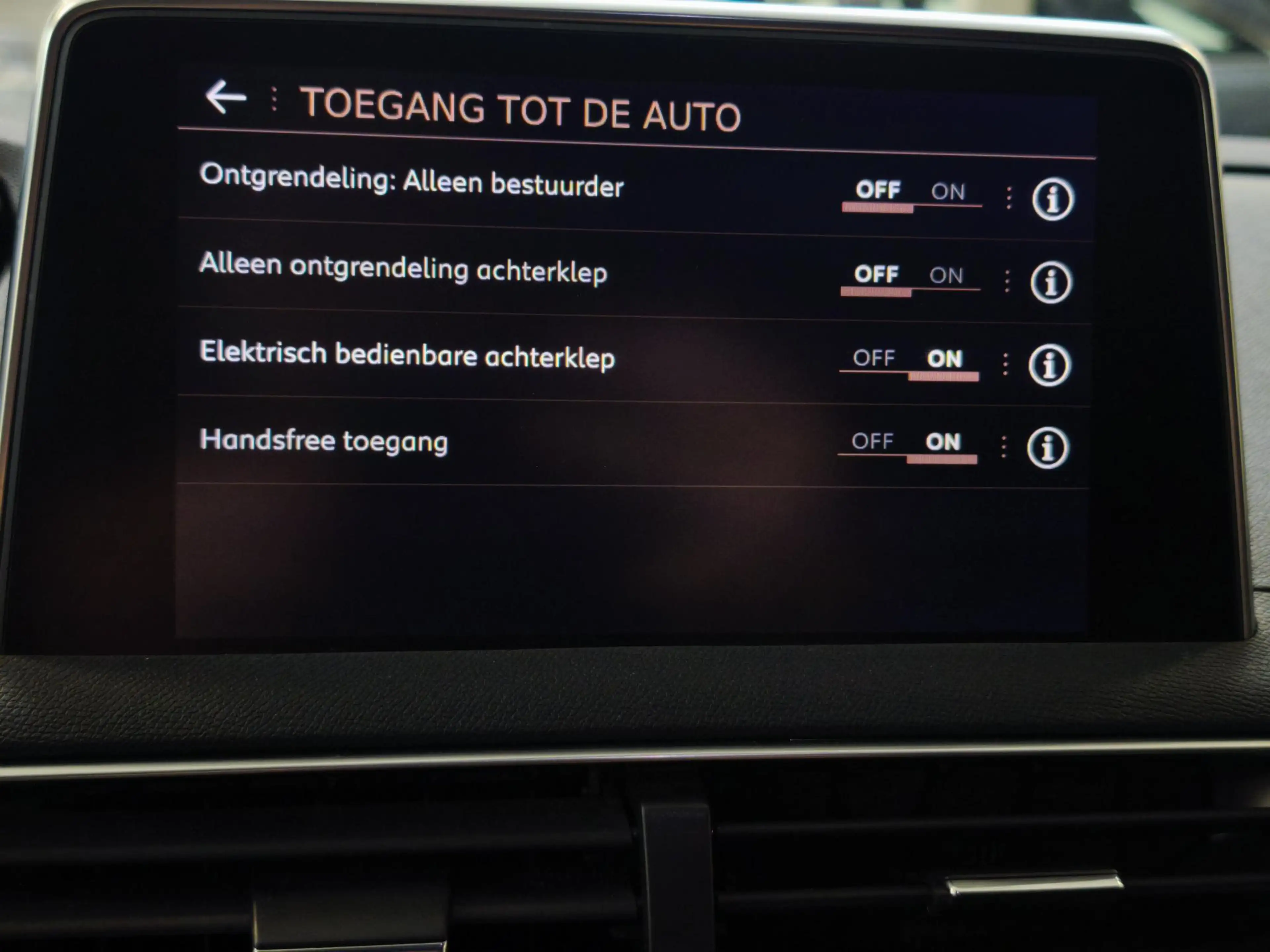 Peugeot 5008 1.6 e-THP GT-Line 7-Pers | Leder | Schuifdak | 360 — photo 35