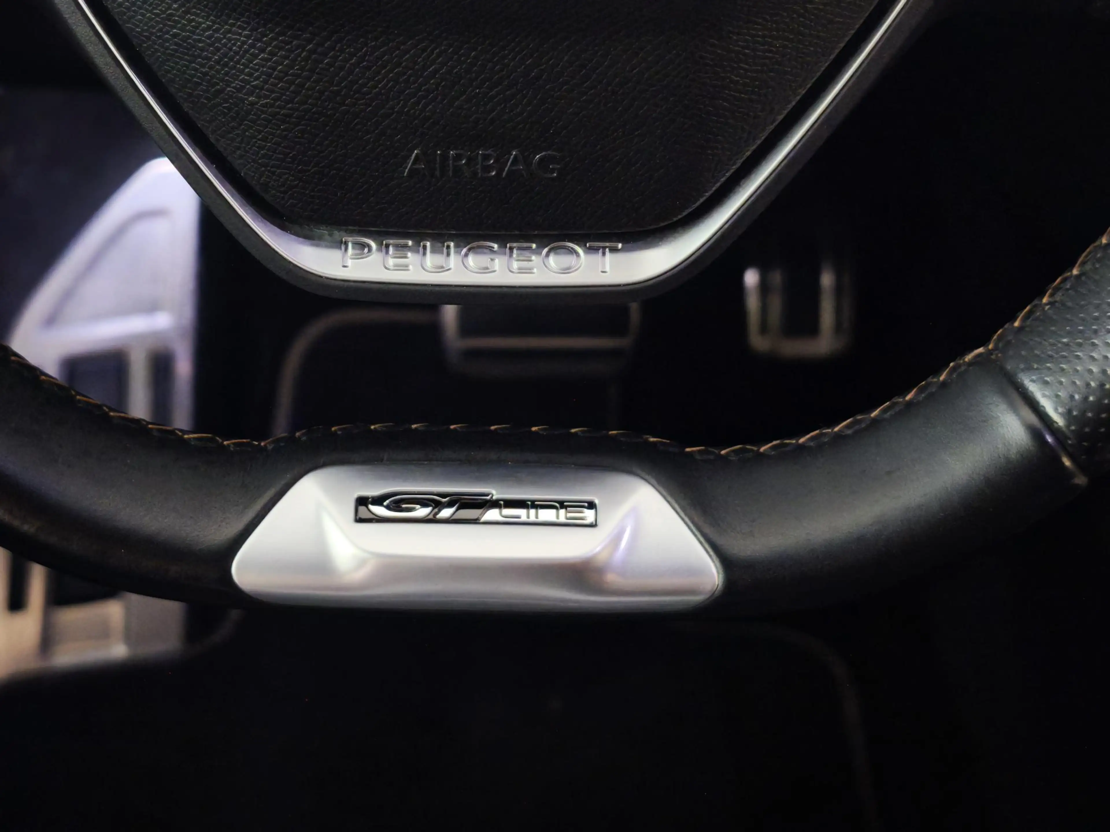 Peugeot 5008 1.6 e-THP GT-Line 7-Pers | Leder | Schuifdak | 360 — photo 12
