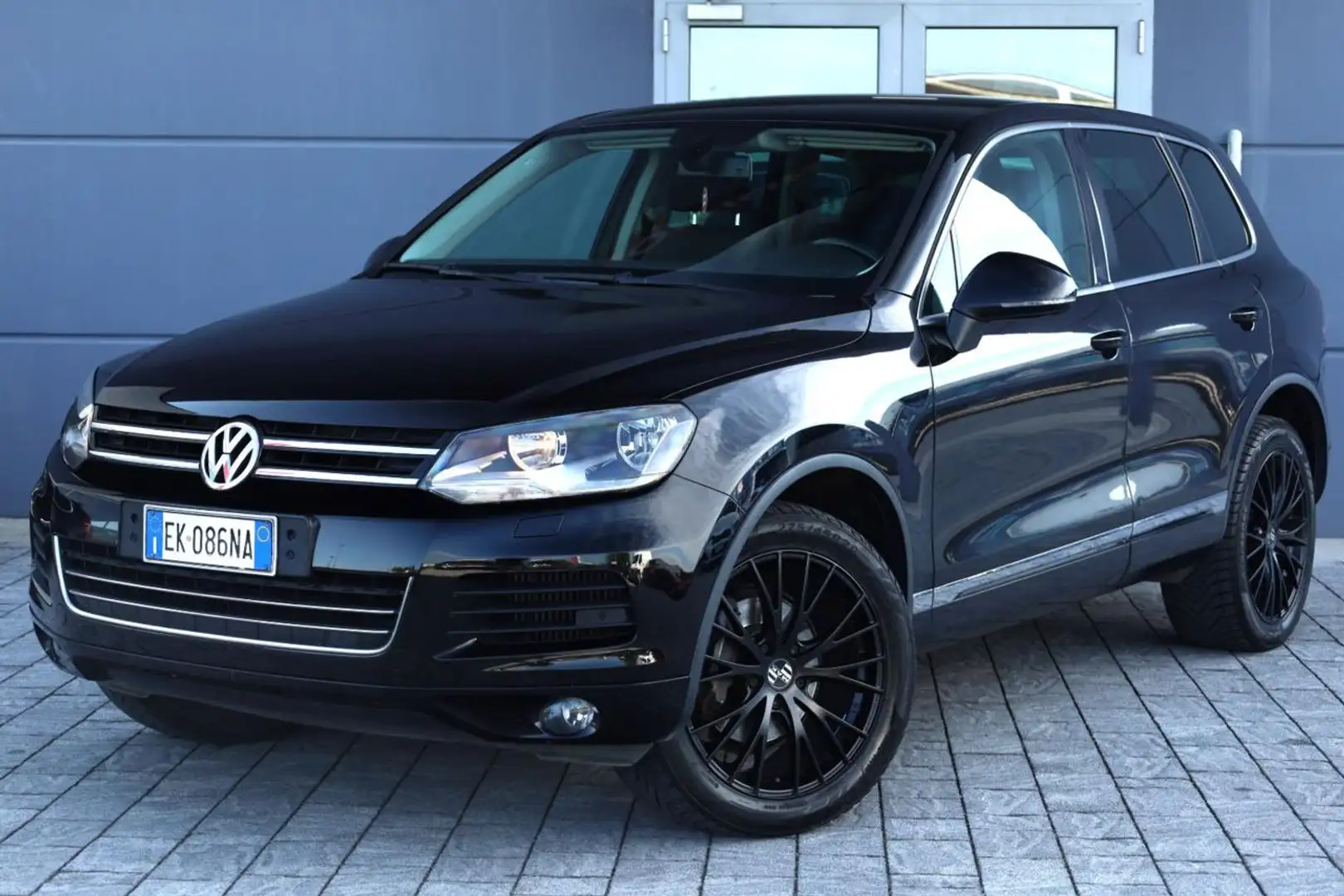 Volkswagen Touareg 3.0 TDI 245 CV tiptronic BlueMotion Tech Nero - 2