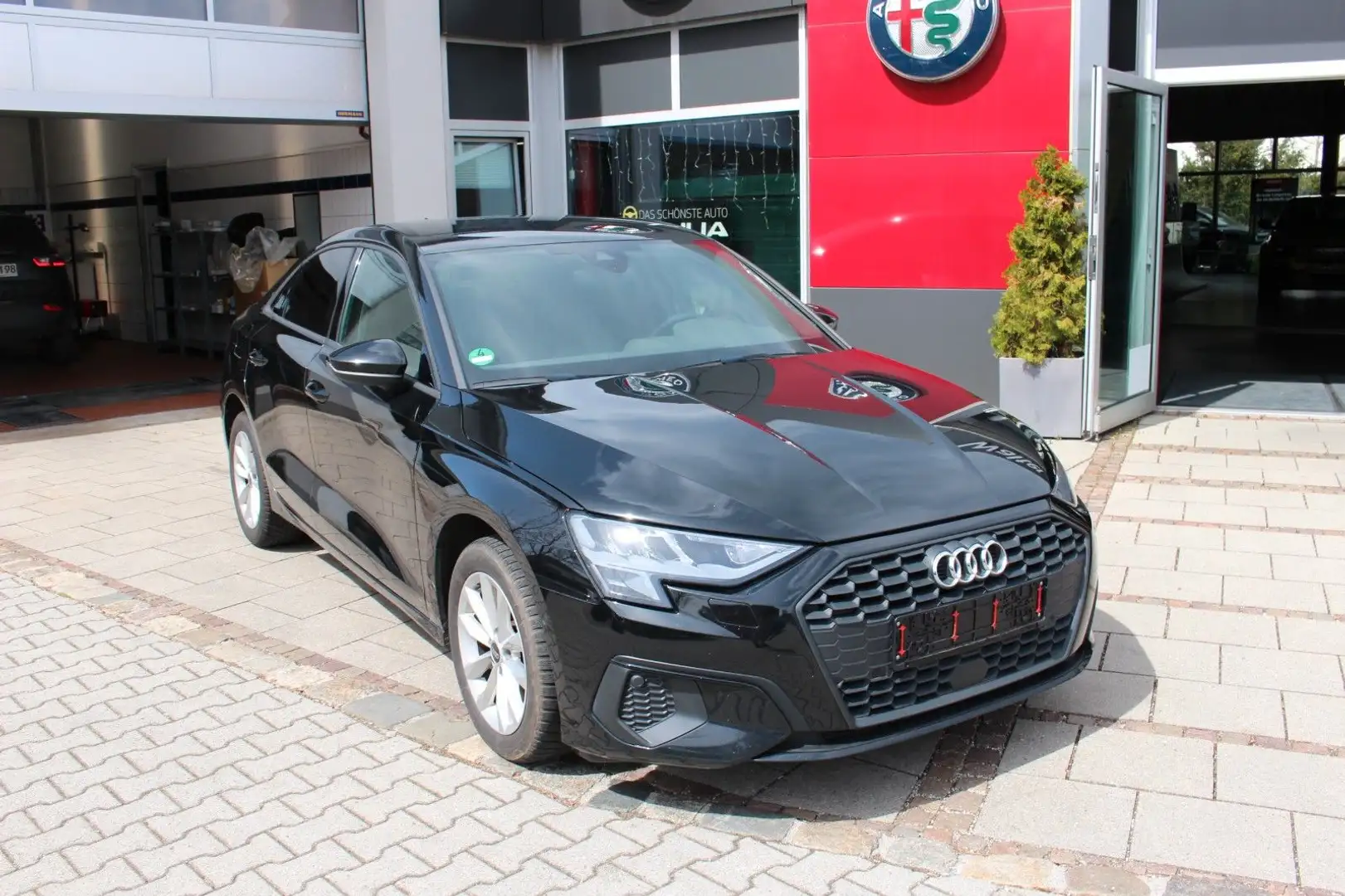 Audi A3 Limousine 30 TDI LED/Virtual Dashboard Negro - 2