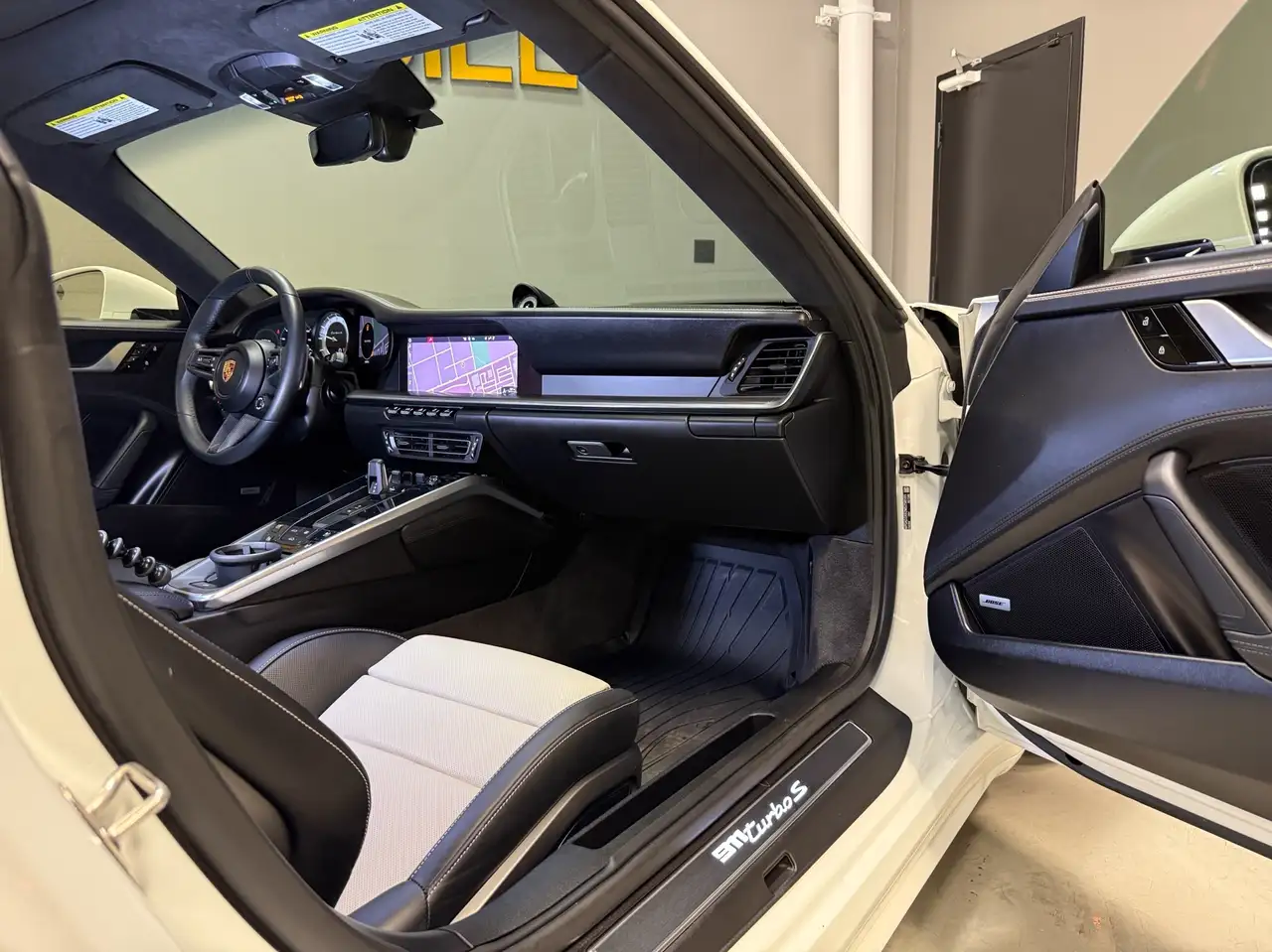 Porsche 911 снимка Porsche 911