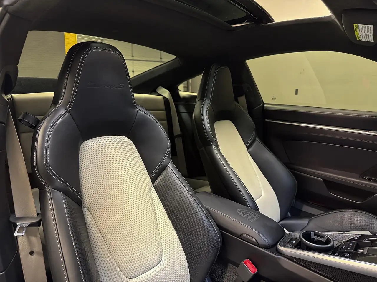 Porsche 911 снимка Porsche 911