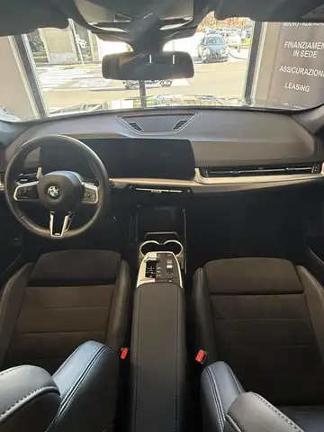 BMW X1 view 9