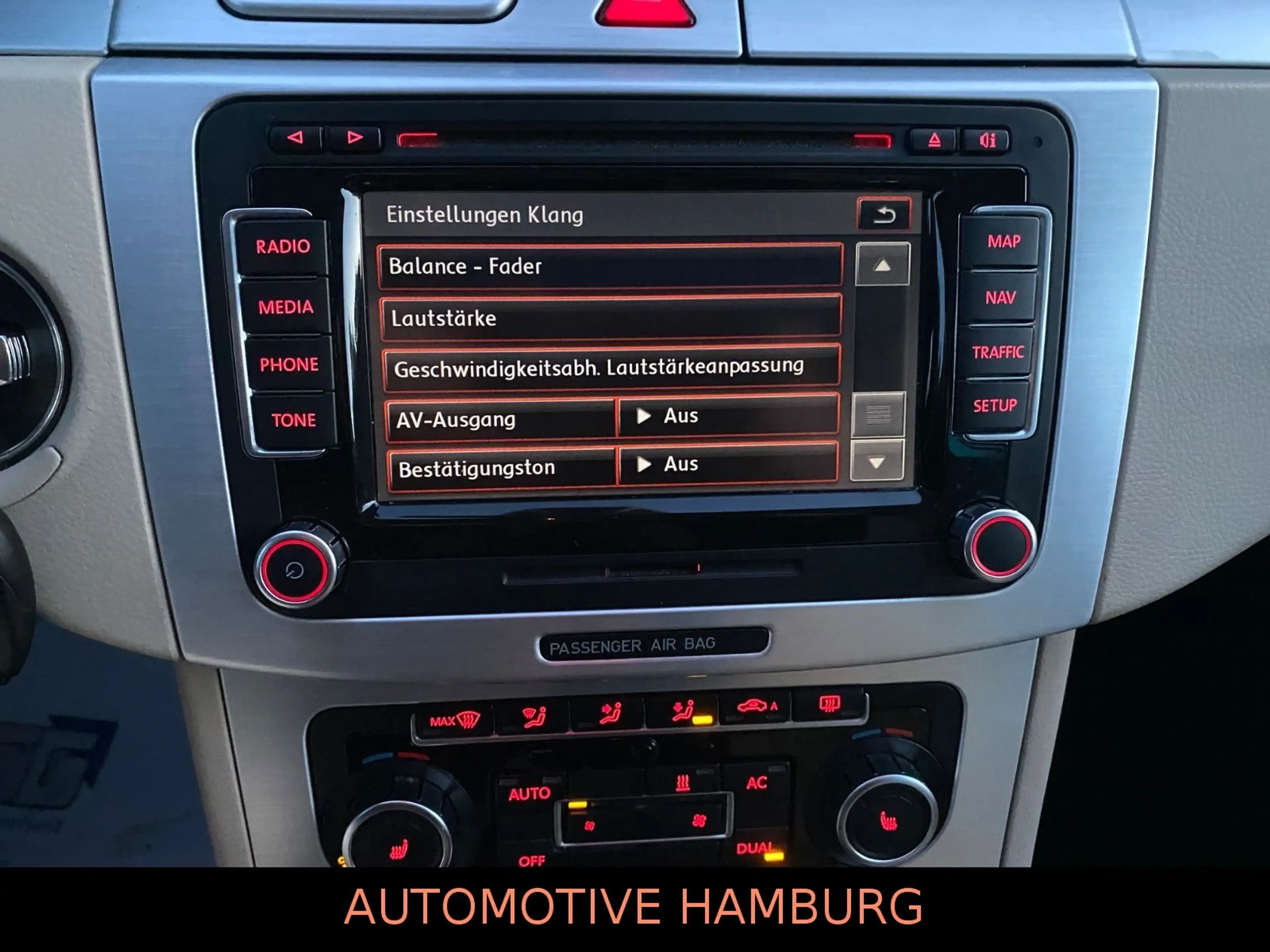 Volkswagen Passat CC 3.6 4M*Bi-Xenon*Leder*NAVI*Pano*StHZ — photo 17
