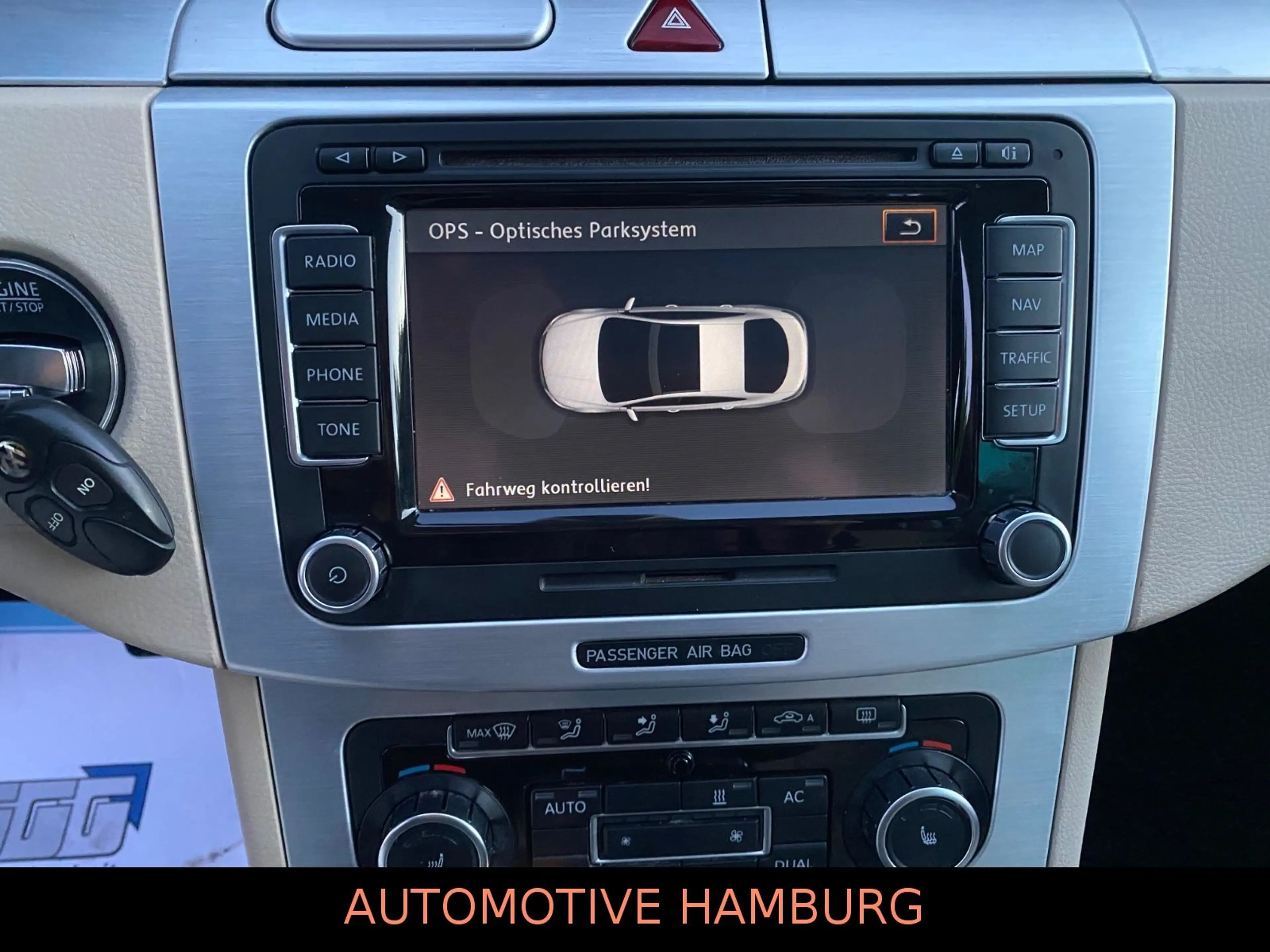 Volkswagen Passat CC 3.6 4M*Bi-Xenon*Leder*NAVI*Pano*StHZ — photo 15