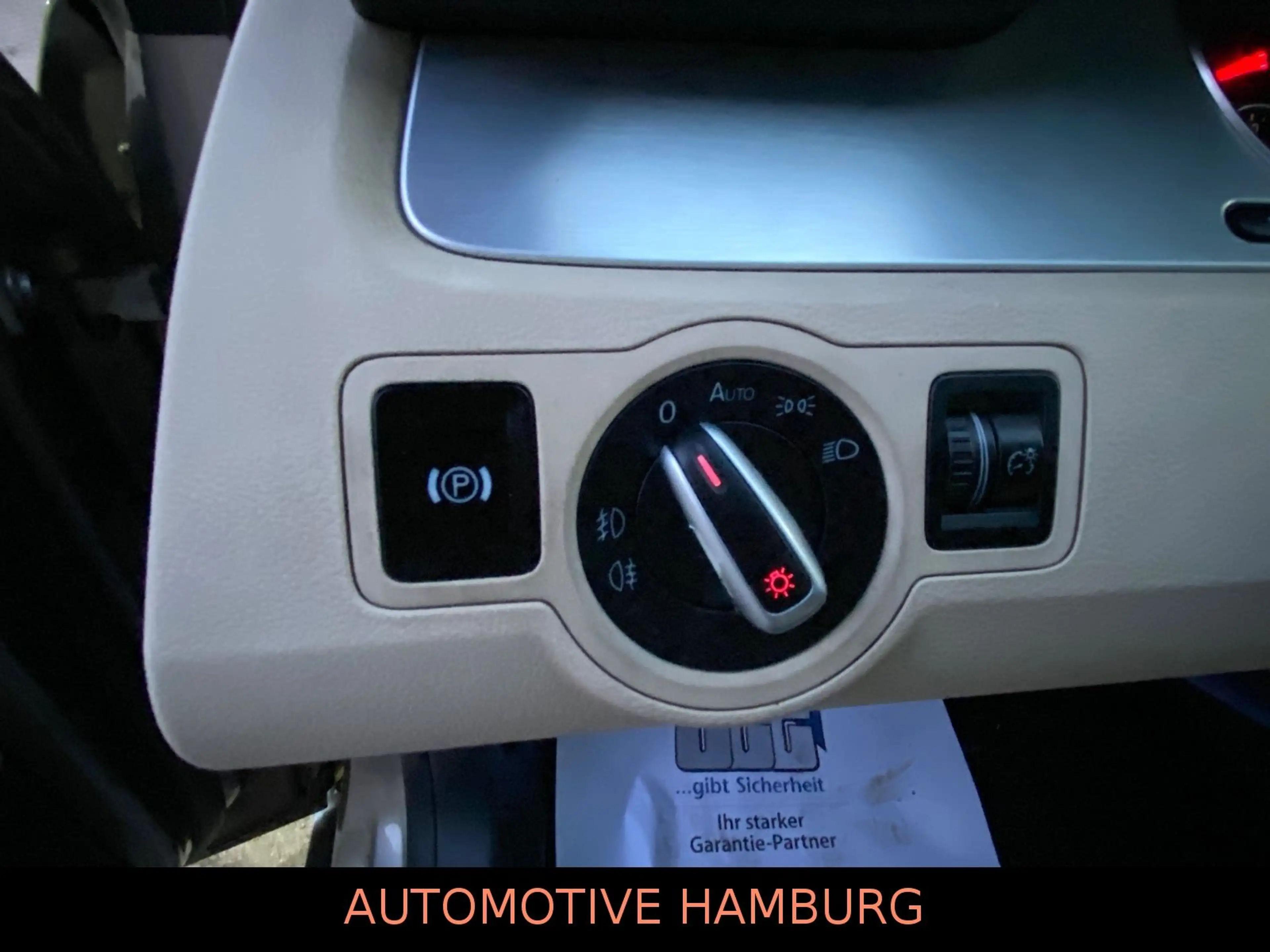 Volkswagen Passat CC 3.6 4M*Bi-Xenon*Leder*NAVI*Pano*StHZ — photo 22