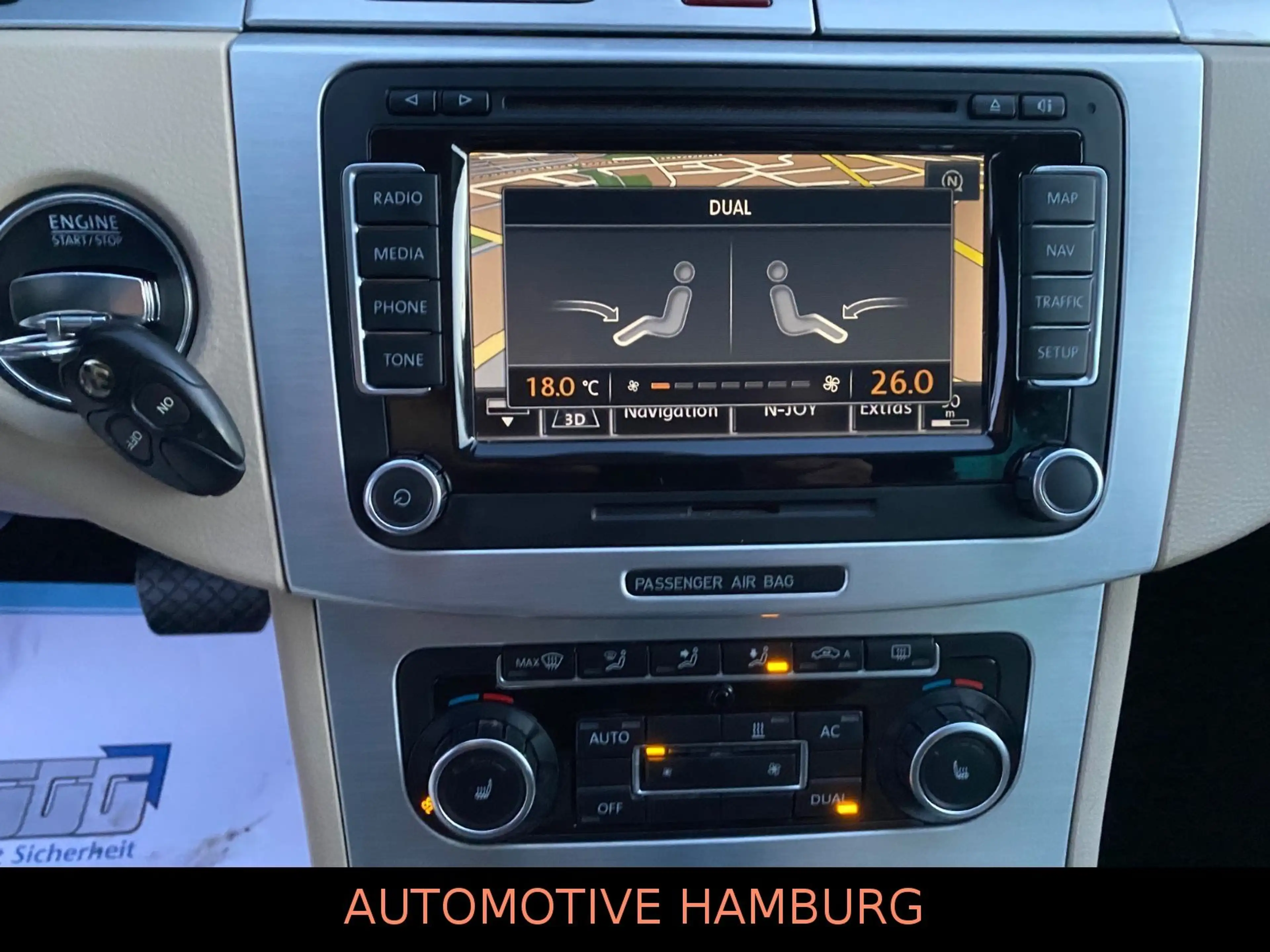 Volkswagen Passat CC 3.6 4M*Bi-Xenon*Leder*NAVI*Pano*StHZ — photo 14