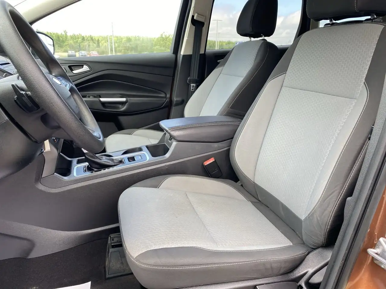 Ford Escape photo Ford Escape