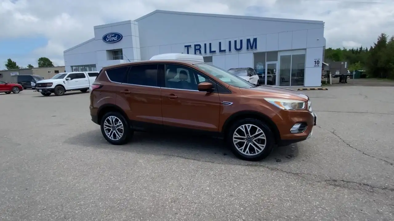 Ford Escape photo Ford Escape