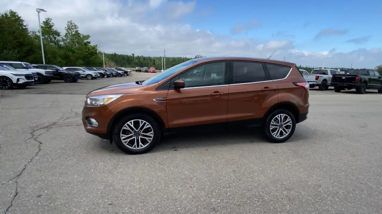 Ford Escape photo Ford Escape