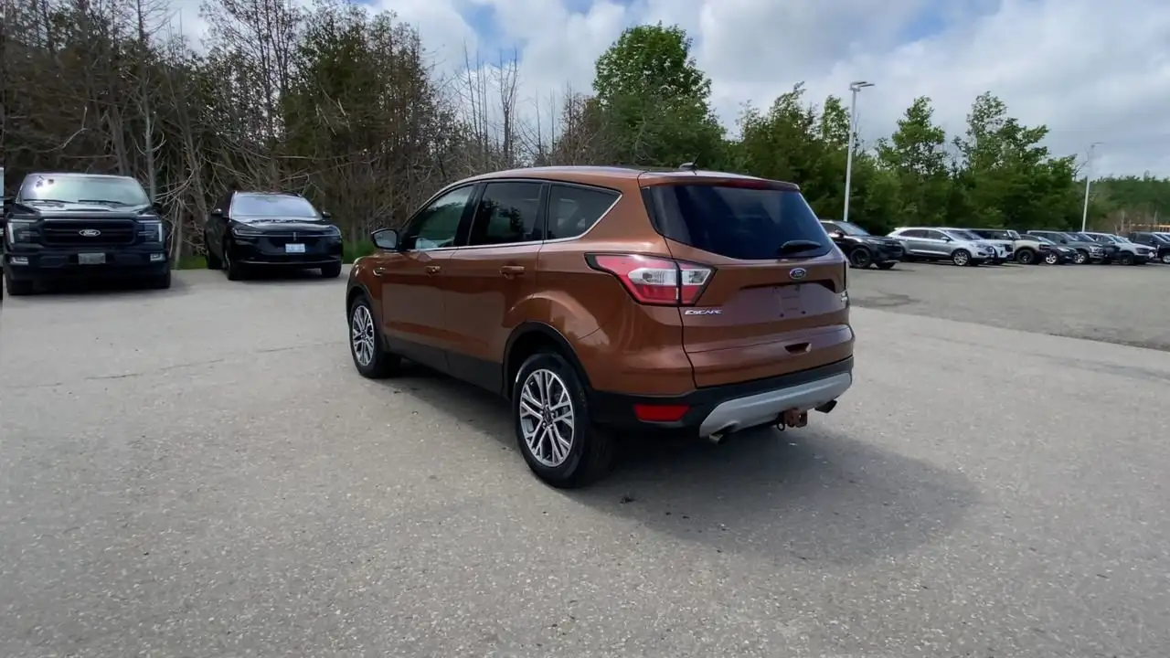 Ford Escape photo Ford Escape