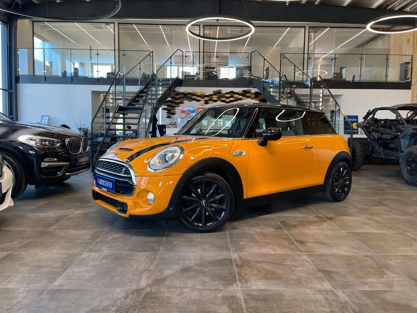 MINI Cooper SD *1.HAND*HEAD-UP*KAM*LED*PDC*TEMP*PANO* Narancs - 1