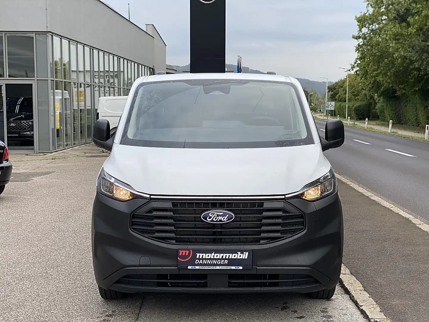 Ford Transit Custom Kasten 2,0 EcoBlue L1H1 280 Trend Weiß - 1