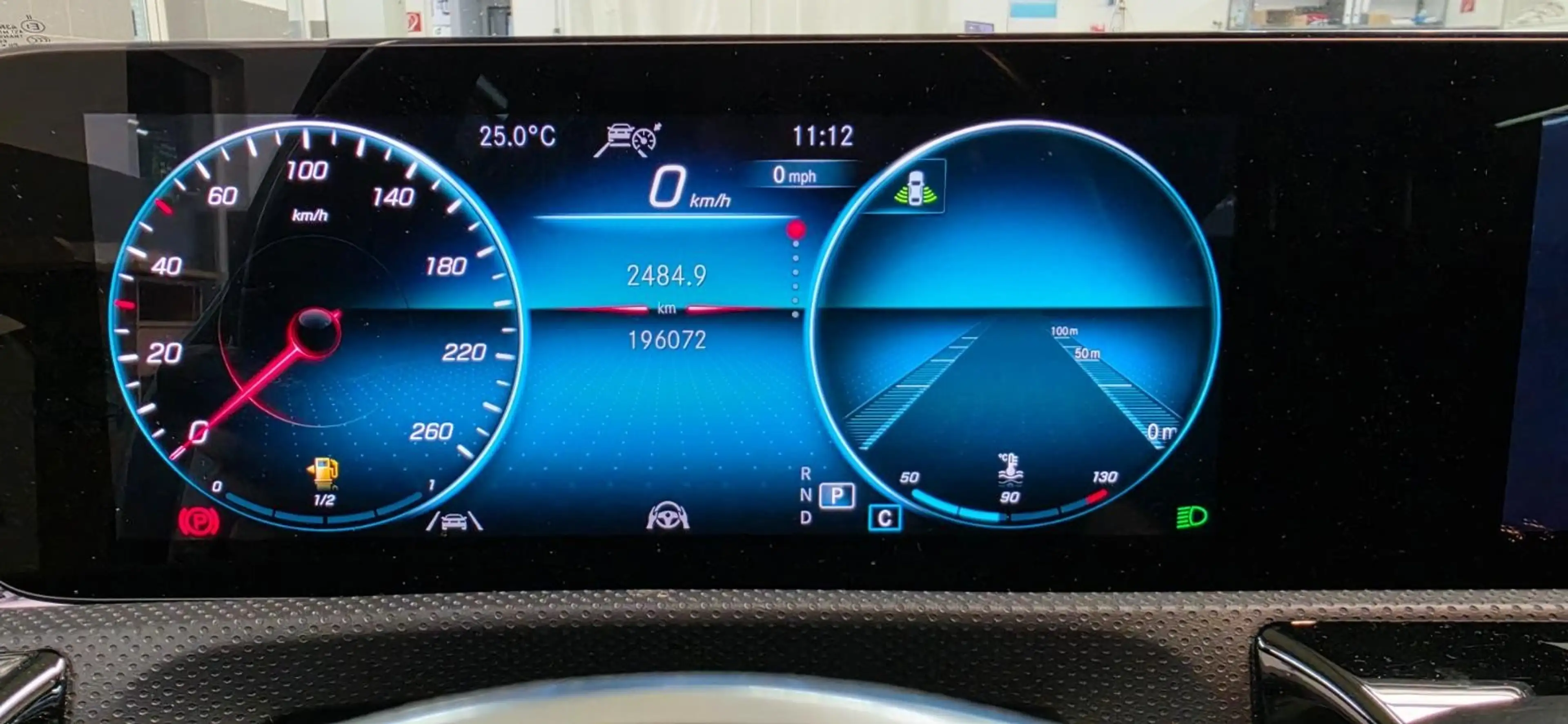 Mercedes-Benz CLA 220 d SB Progressive Navi MB-LED MBUX Pano — photo 8