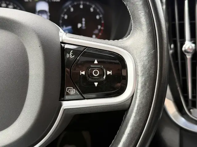 Volvo V60 view 28