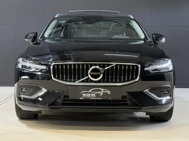 Volvo V60 view 5