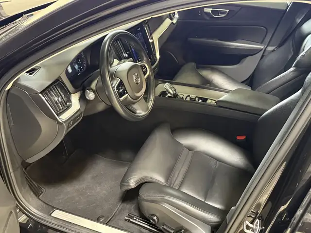 Volvo V60 view 7