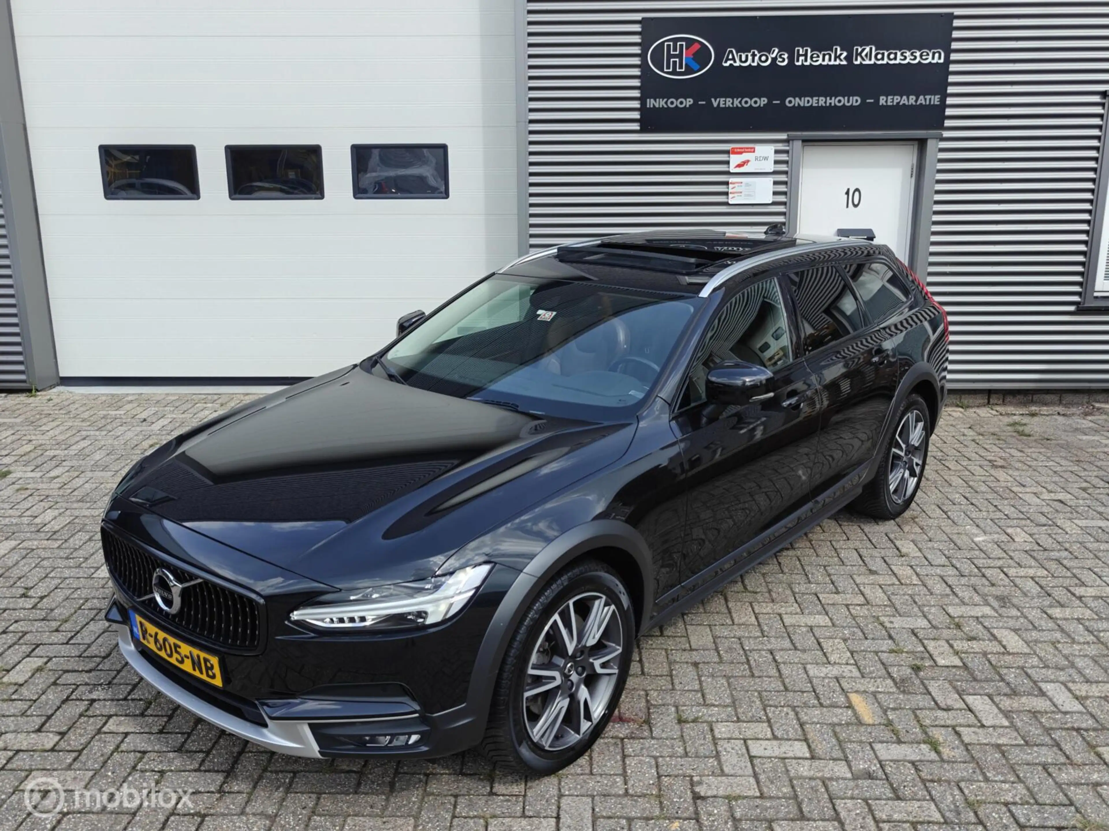 Volvo V90 Cross Country 2.0 T5 AWD Pro Volleder El. Panorama — photo 10