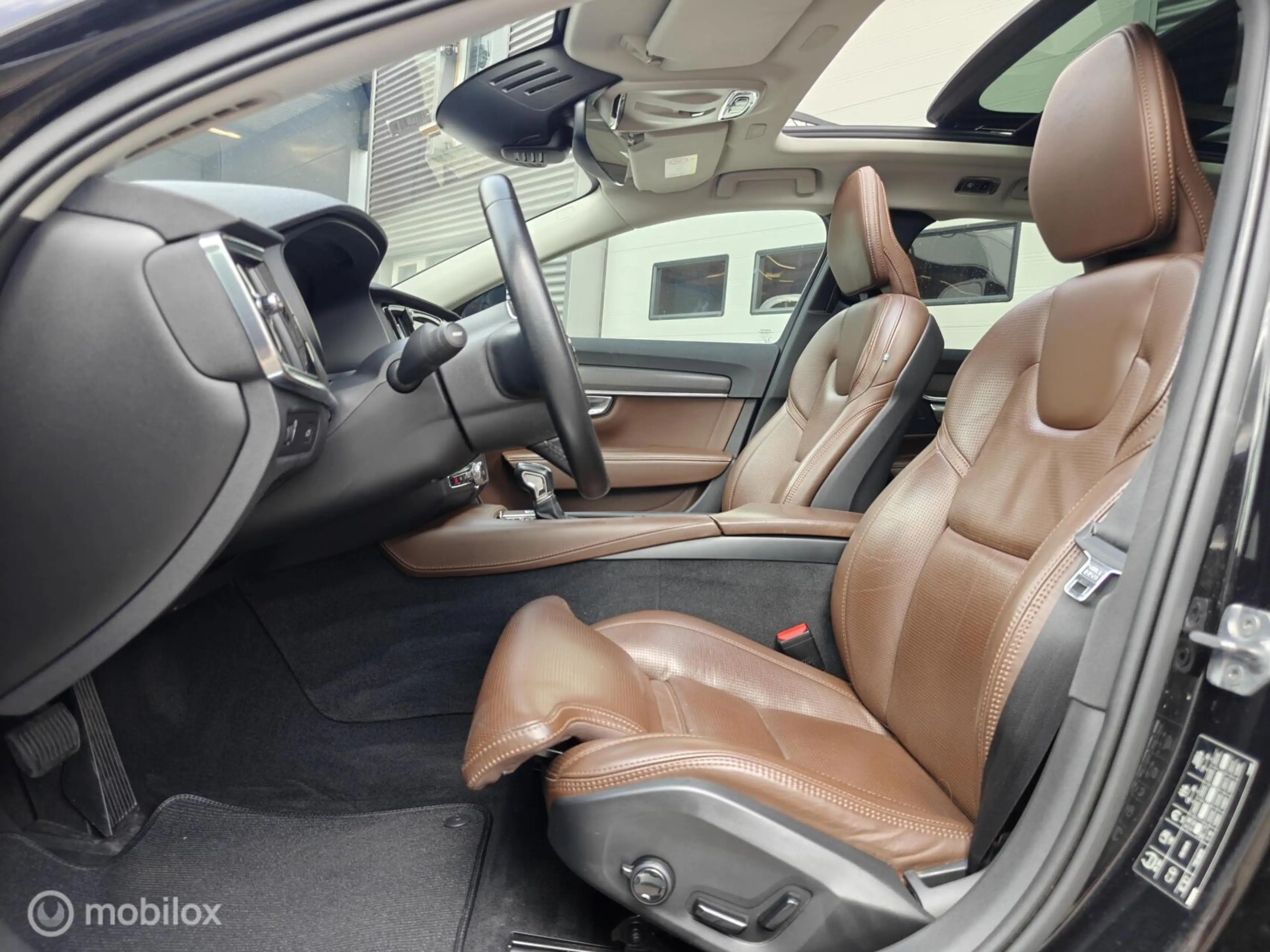 Volvo V90 Cross Country 2.0 T5 AWD Pro Volleder El. Panorama — photo 11