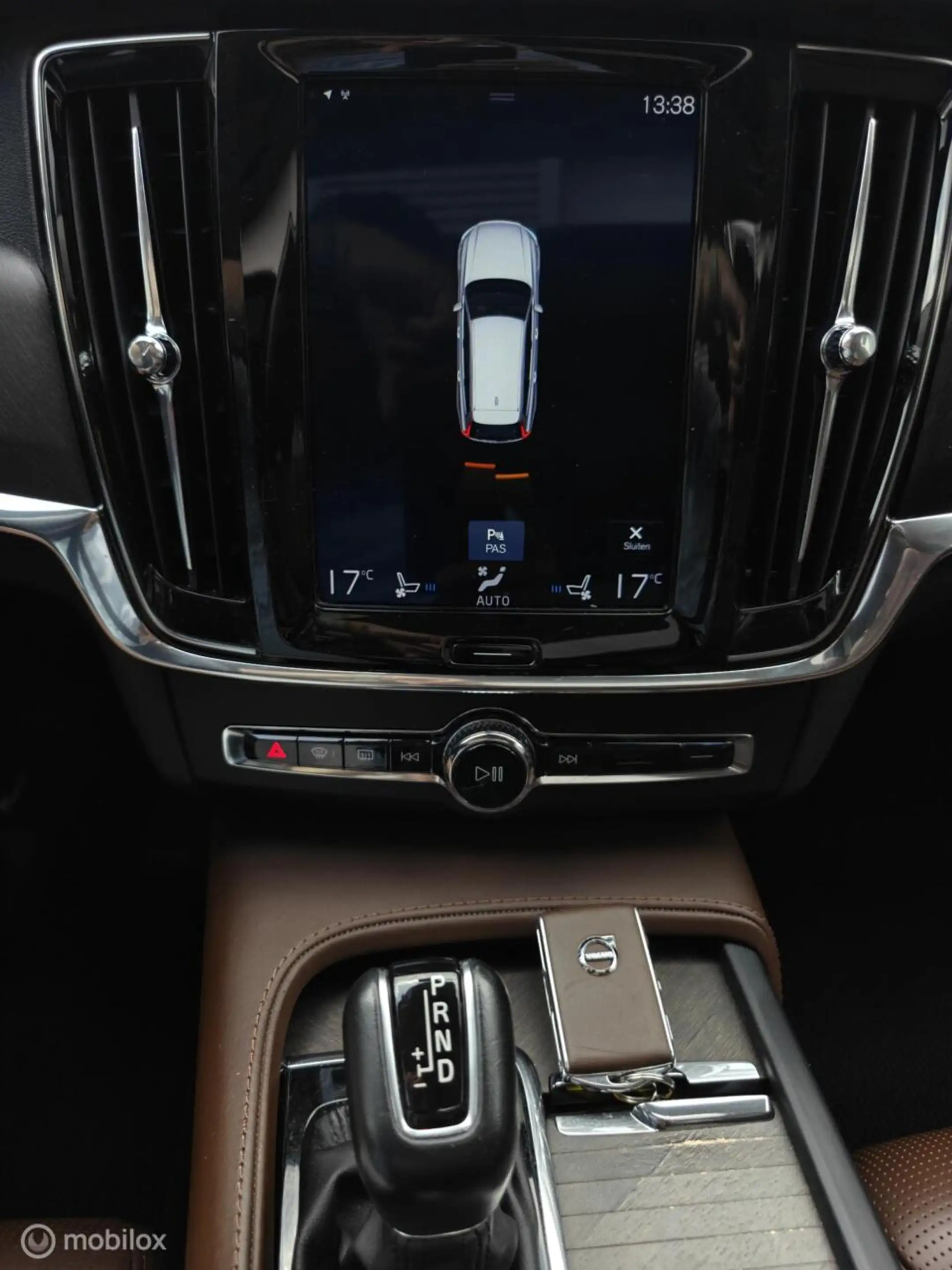 Volvo V90 Cross Country 2.0 T5 AWD Pro Volleder El. Panorama — photo 32