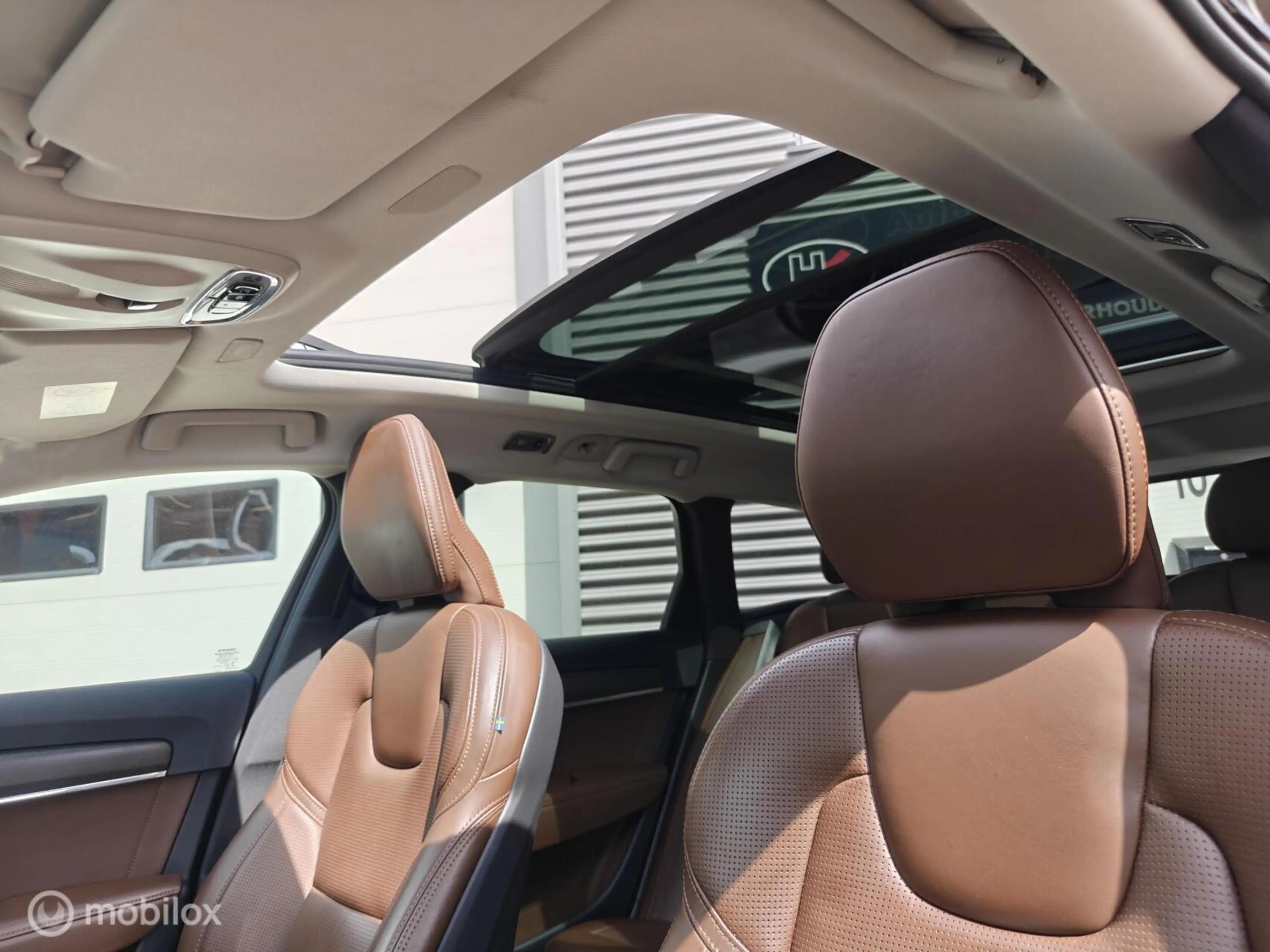 Volvo V90 Cross Country 2.0 T5 AWD Pro Volleder El. Panorama — photo 23