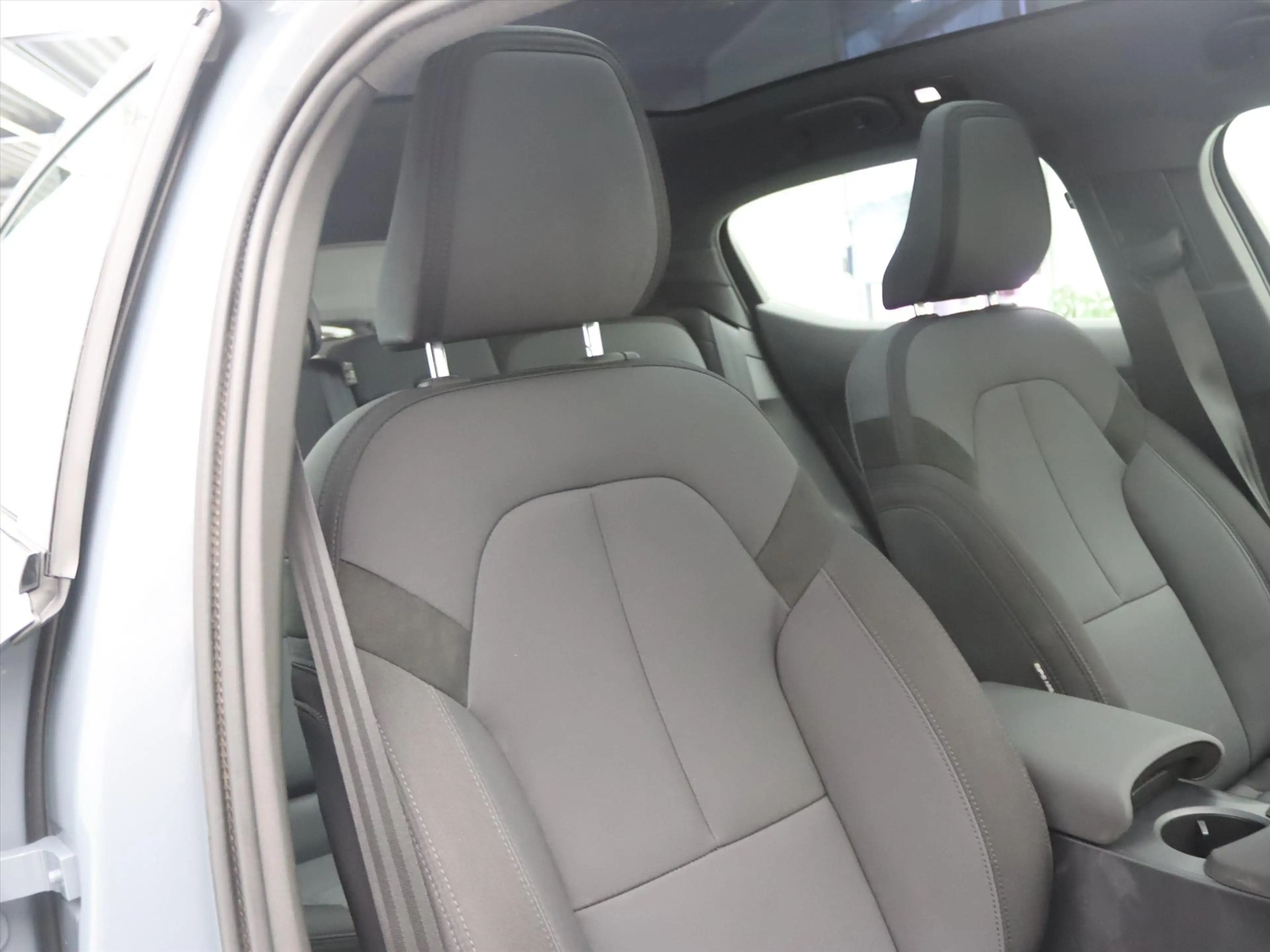 Polestar 2 Standard Range Single Motor 224PK 92.7% SoH [ PLUS — photo 14
