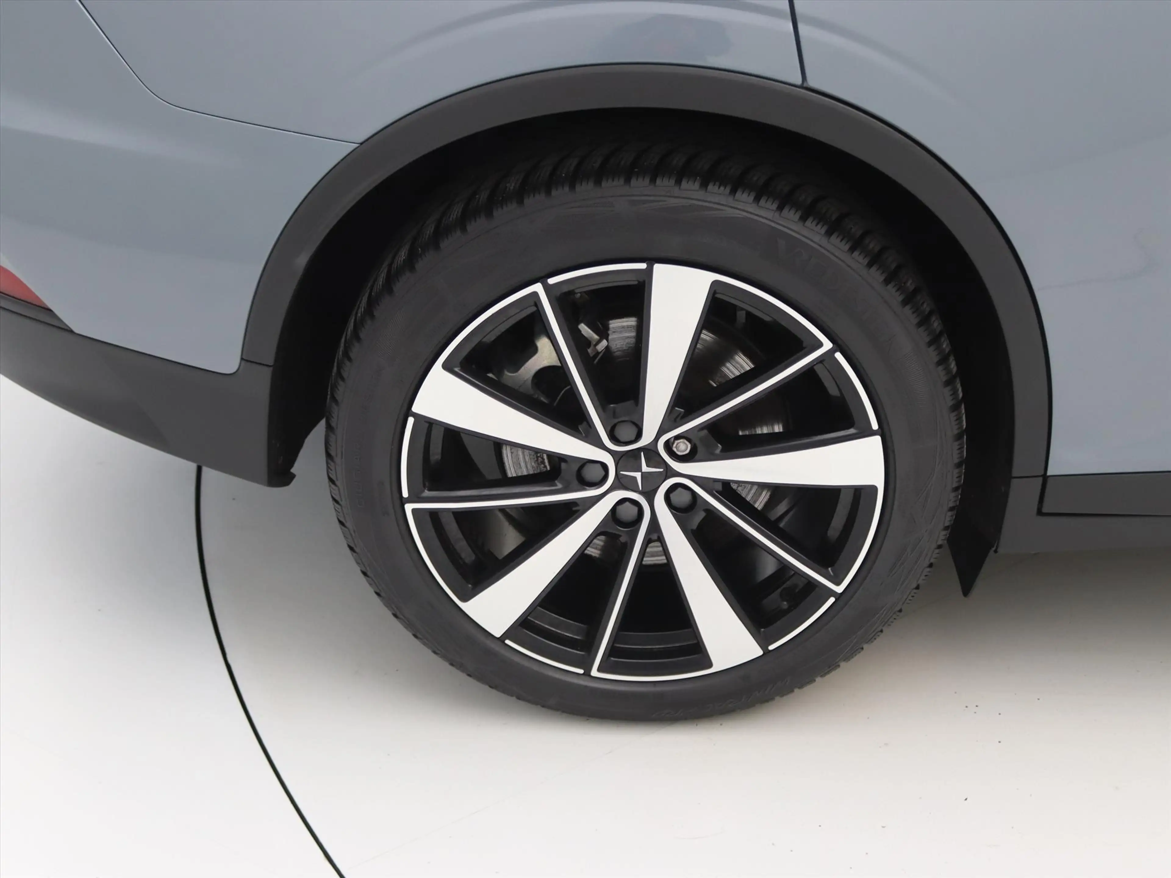 Polestar 2 Standard Range Single Motor 224PK 92.7% SoH [ PLUS — photo 9