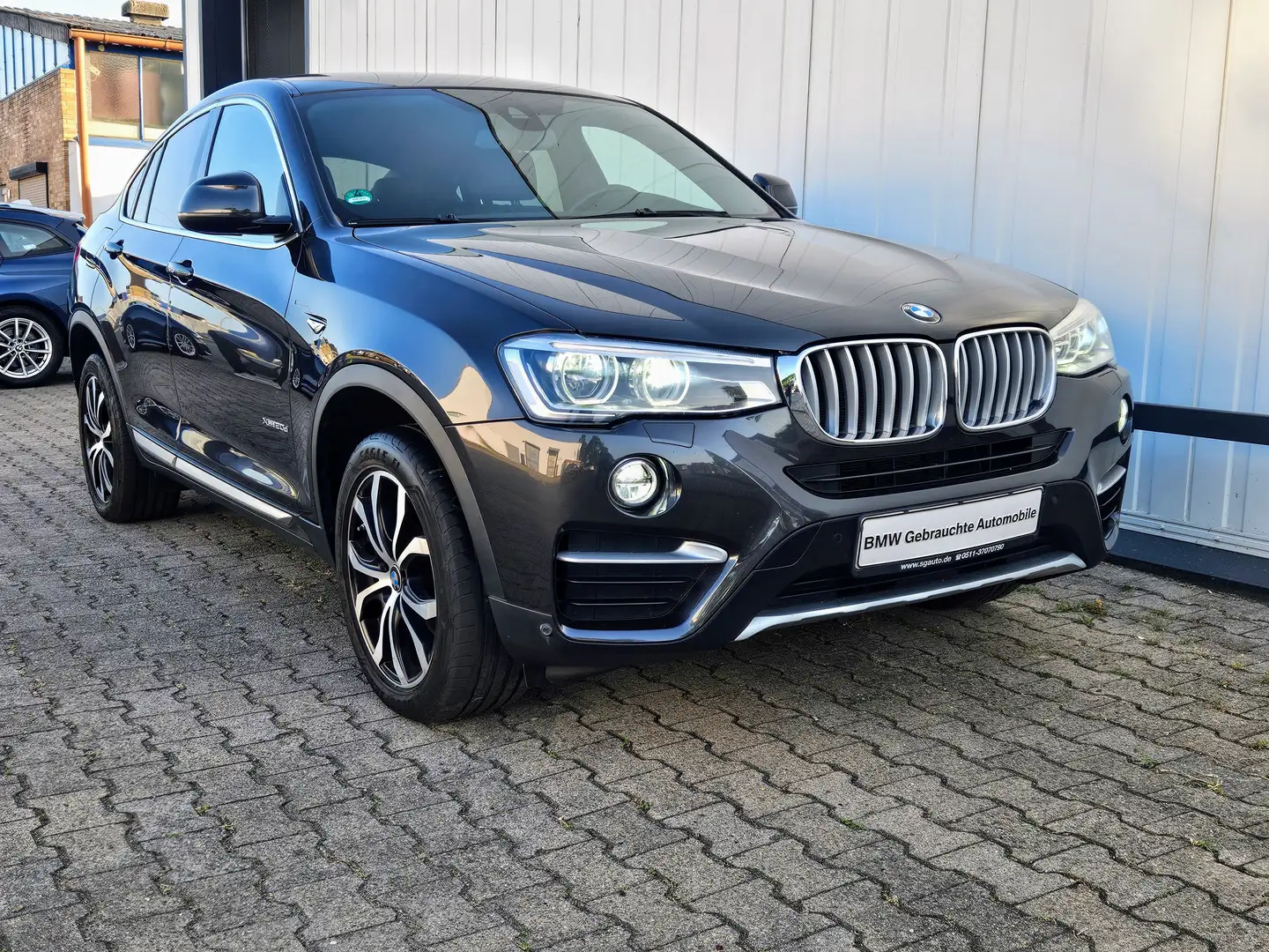 BMW X4 xDrive 20d*NAVIPROF*HUD*X LINE*AHK*KAMERA*LED Gris - 2