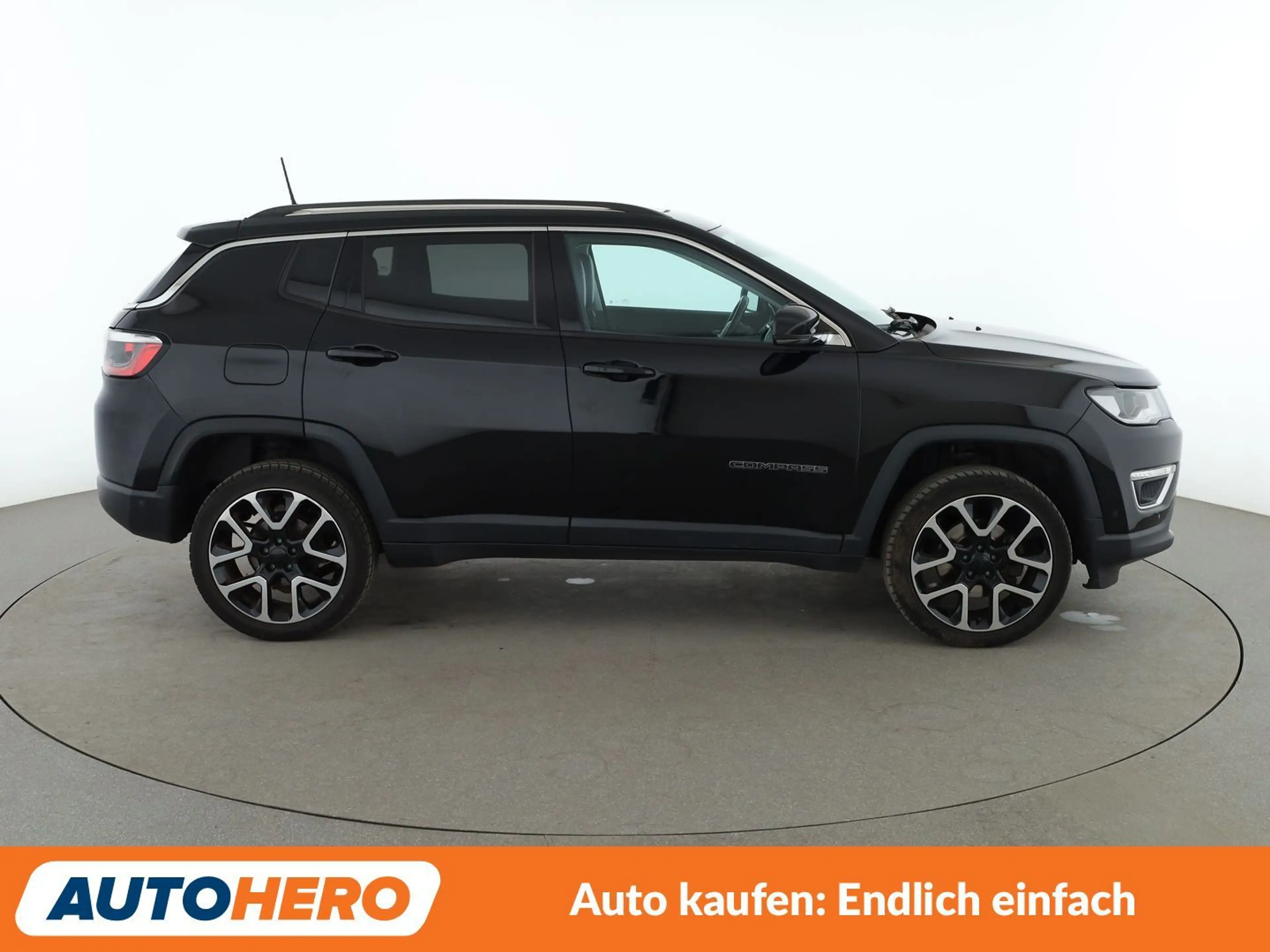Jeep Compass 1.4 M-Air Limited 4WD Aut.*NAVI*SPUR*XENON* — photo 7