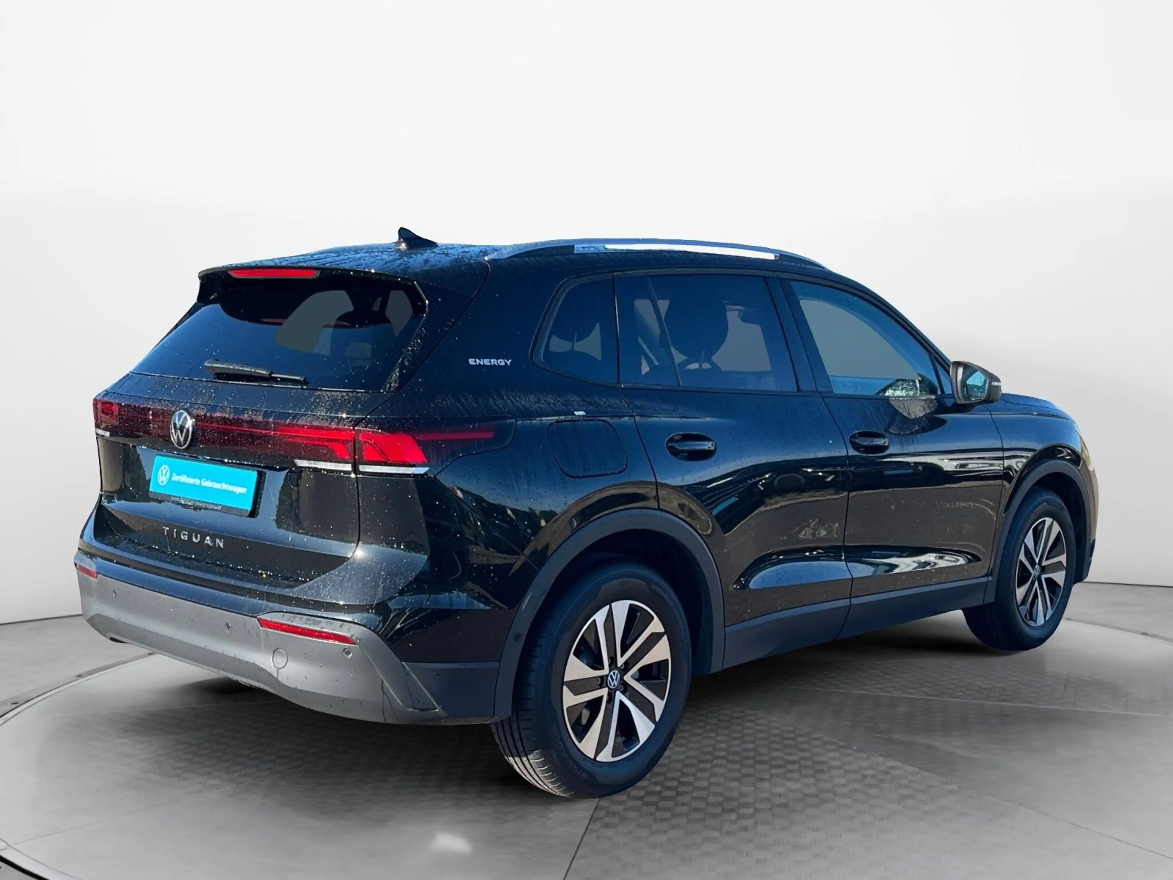 Volkswagen Tiguan 2.0TDI Energy DSG AHK LED Navi — photo 9