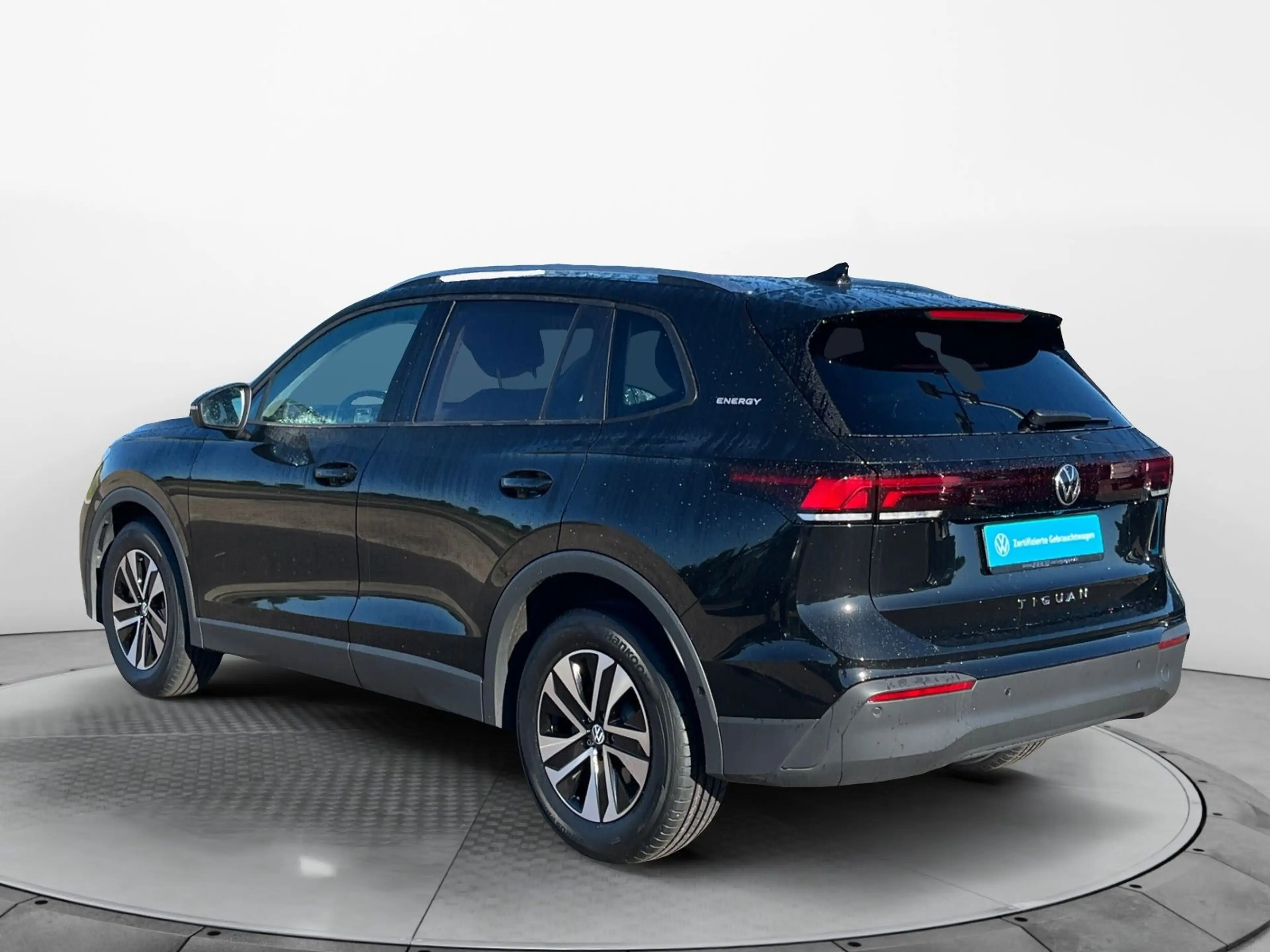 Volkswagen Tiguan 2.0TDI Energy DSG AHK LED Navi — photo 4