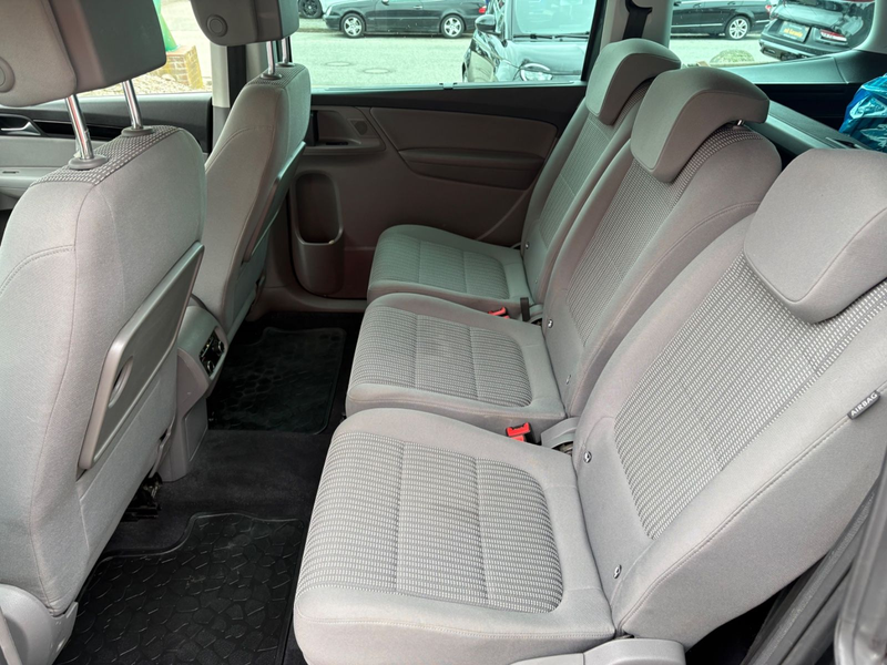 SEAT Alhambra Style/7-SITZE/AHK/NAVI/TEMP/KAM/APPLE/ — photo 10