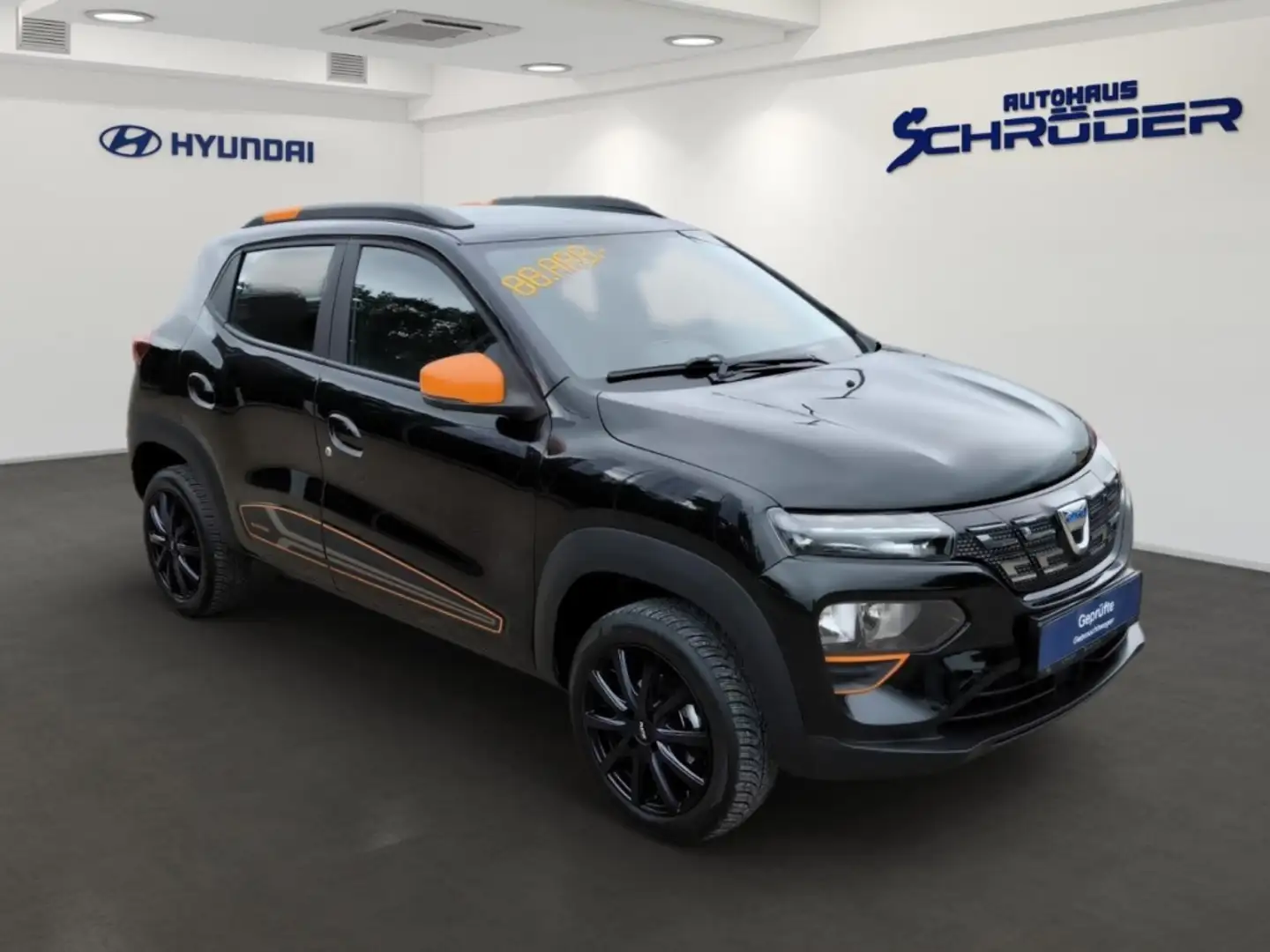 Dacia Spring Electric 45 Comfort Plus Navigation Allwetterreife Чорний - 2