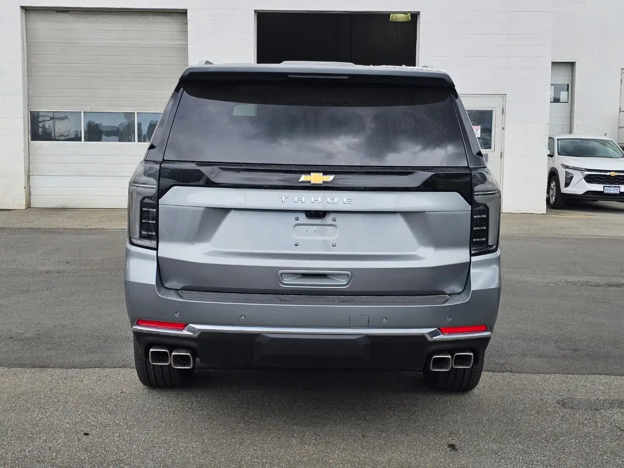 Chevrolet Tahoe снимка Chevrolet Tahoe