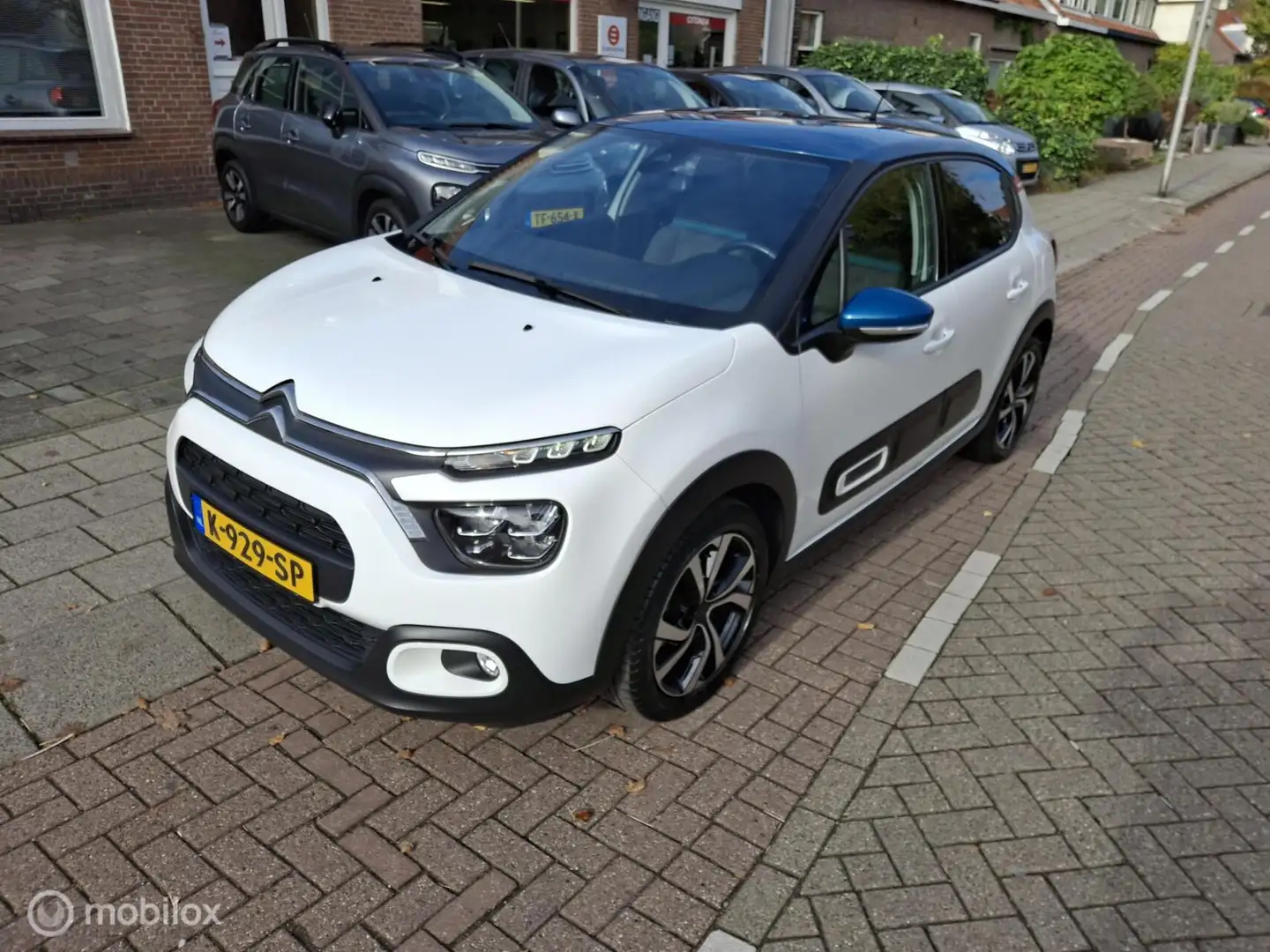 Citroen C3 1.2 PureTech Shine Blanc - 1