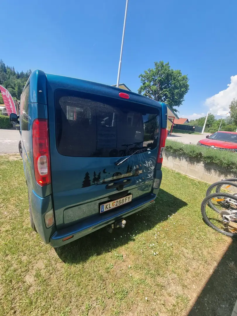 Renault Trafic Trafic Pass. Expr. L1H1 2,7t 2,5 dCi DPF Qu. Expression Blau - 2