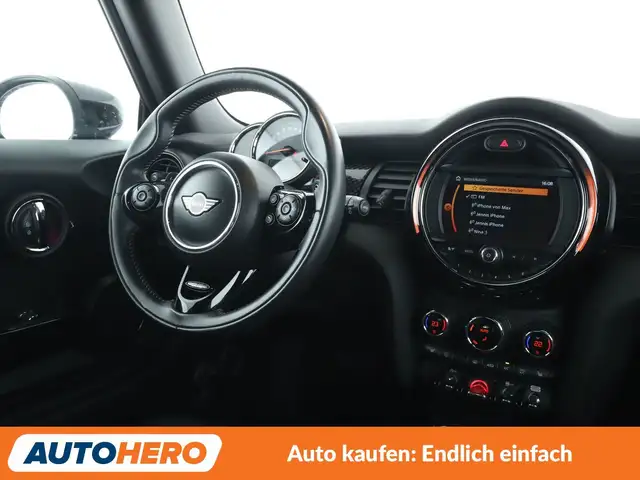 MINI Hatch view 13